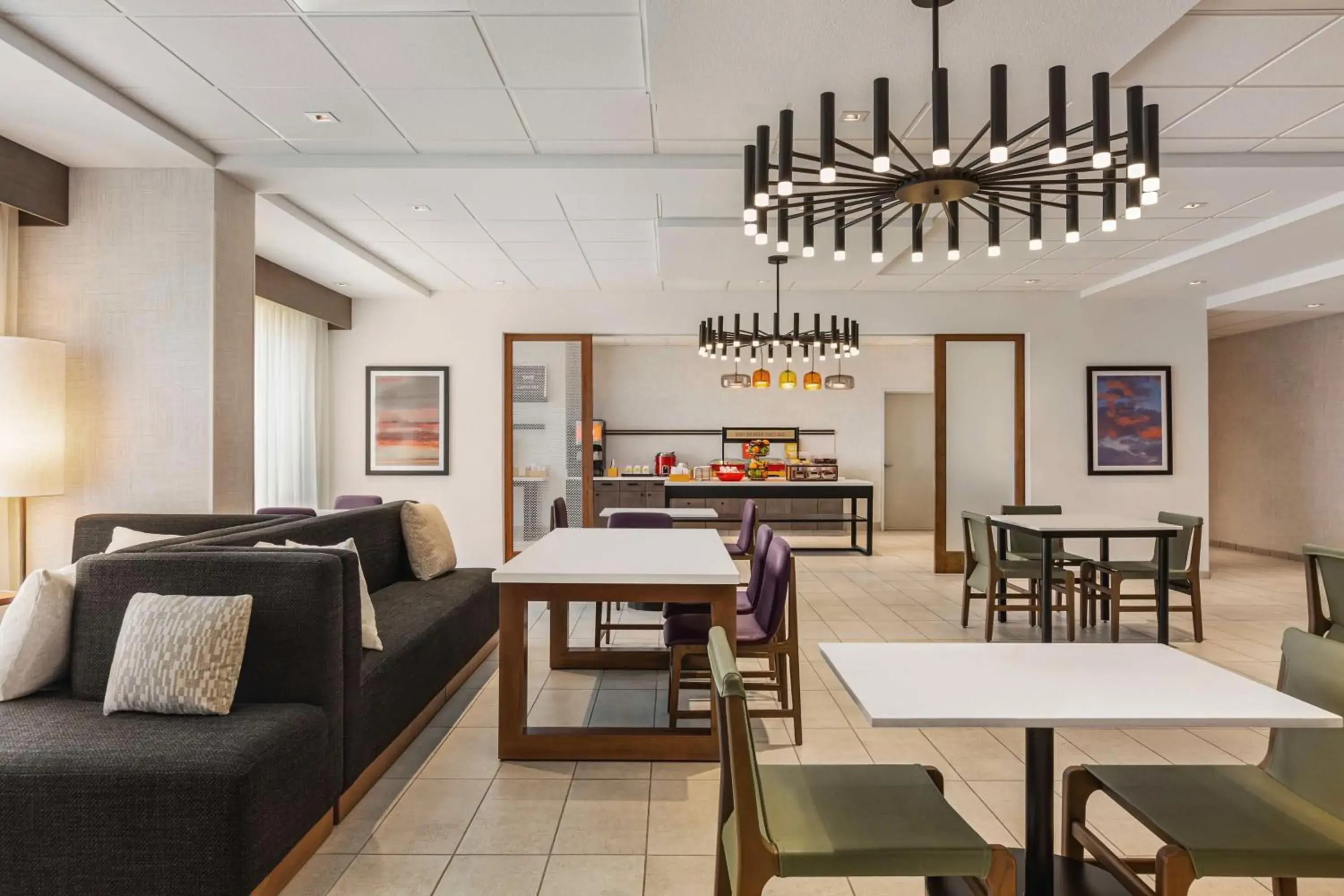 Breakfast, Restaurant/Places to Eat in Hampton Inn By Hilton Stockton, CA