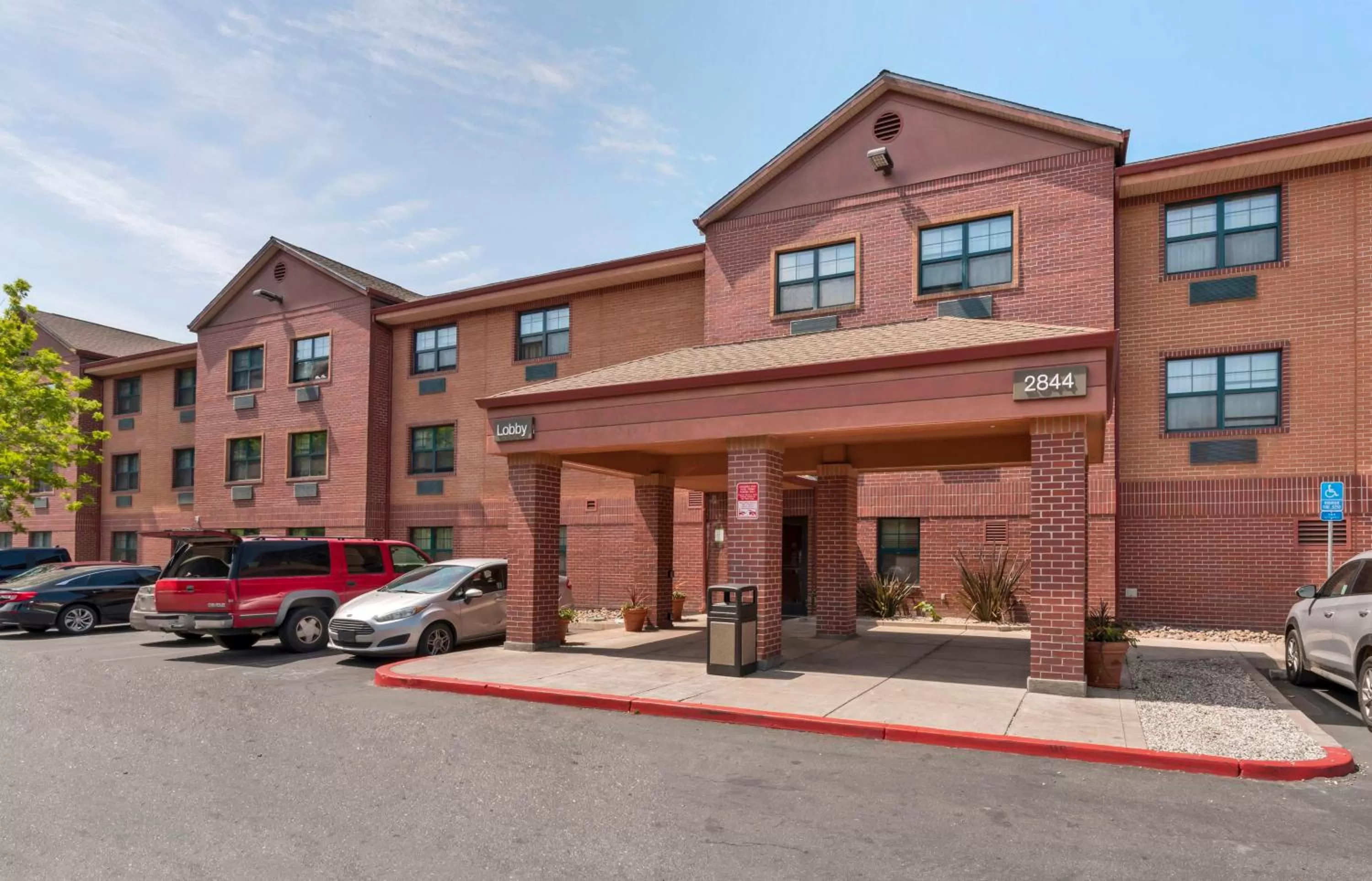 Property building in Extended Stay America Suites - Stockton - March Lane