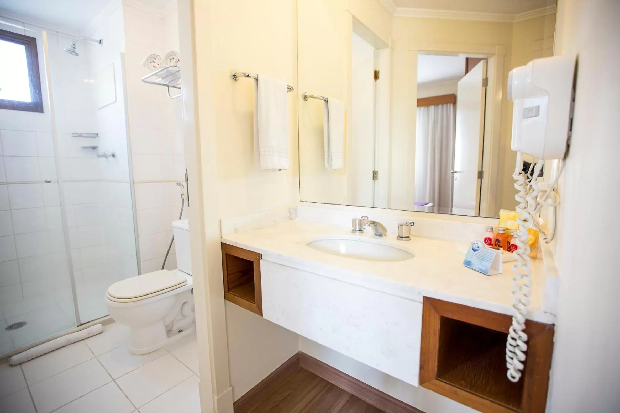 Bathroom in Quality Suites Vila Olimpia