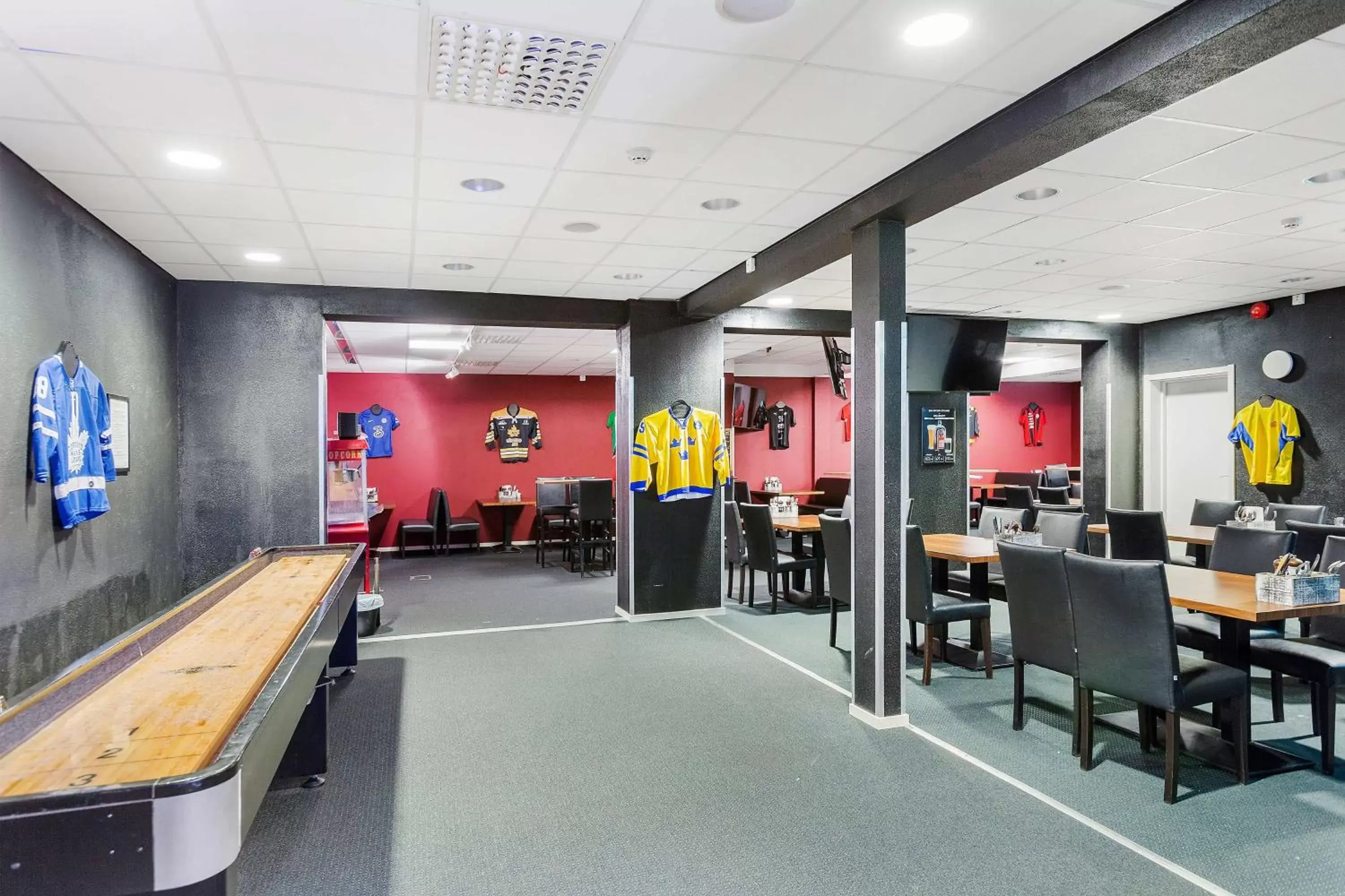 Lounge or bar in Best Western Hotel Tranas Statt Lounge or bar in Best Western Hotel Tranas Statt