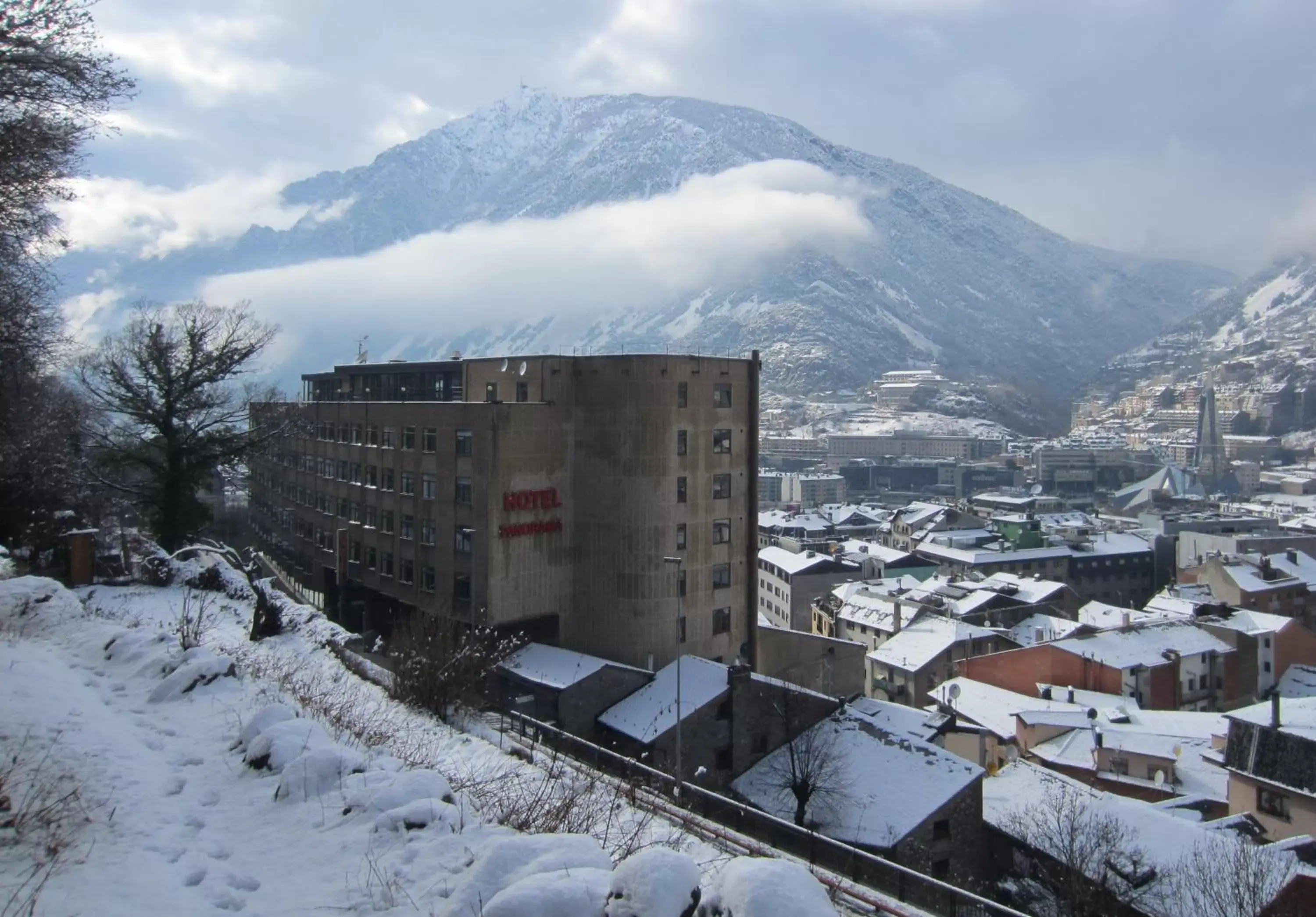 Facade/entrance, Winter in Hotel Panorama