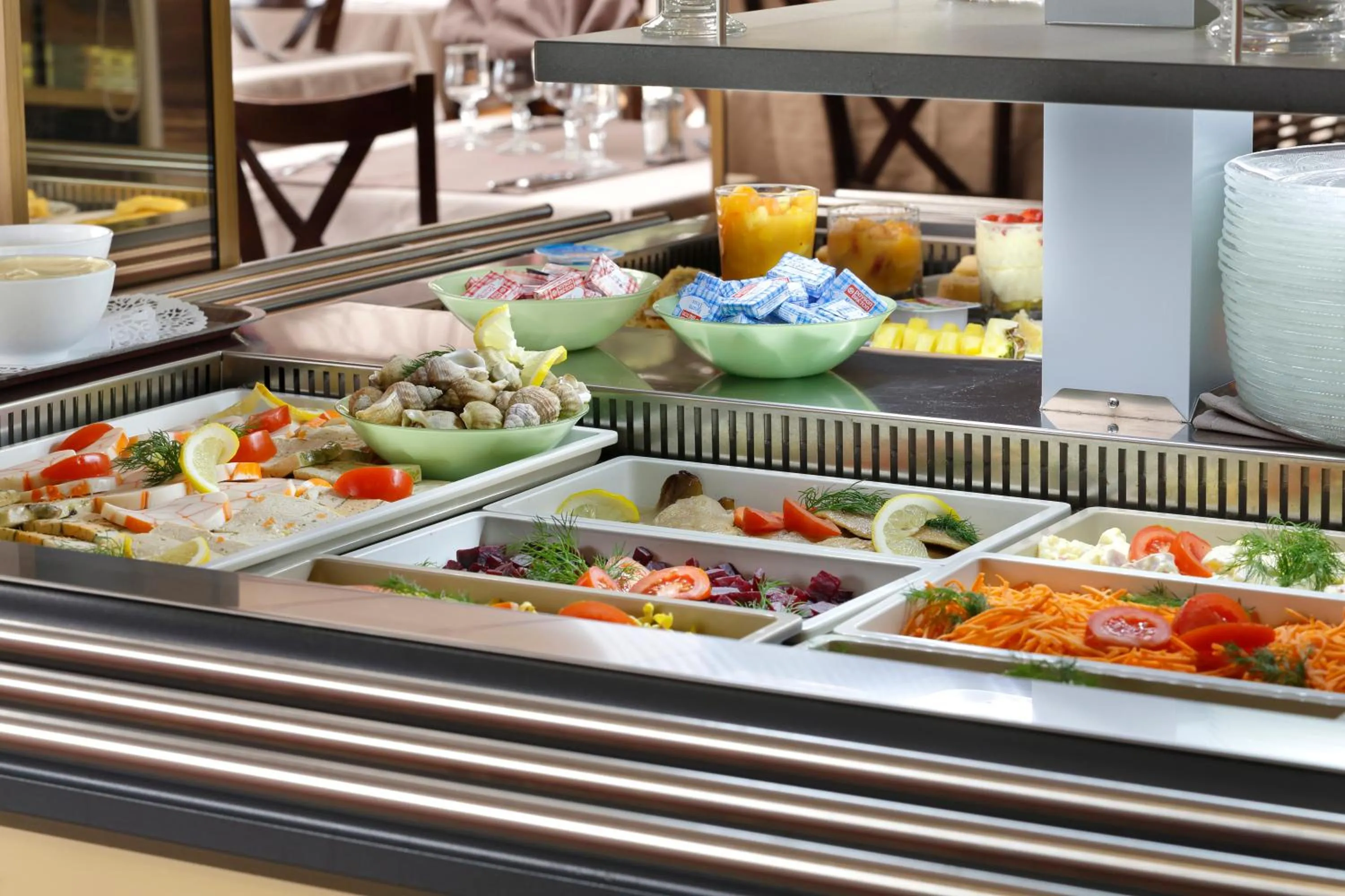 Restaurant/places to eat, Food in The Originals Access, Hotel Aries, Argentan (Inter-Hotel)