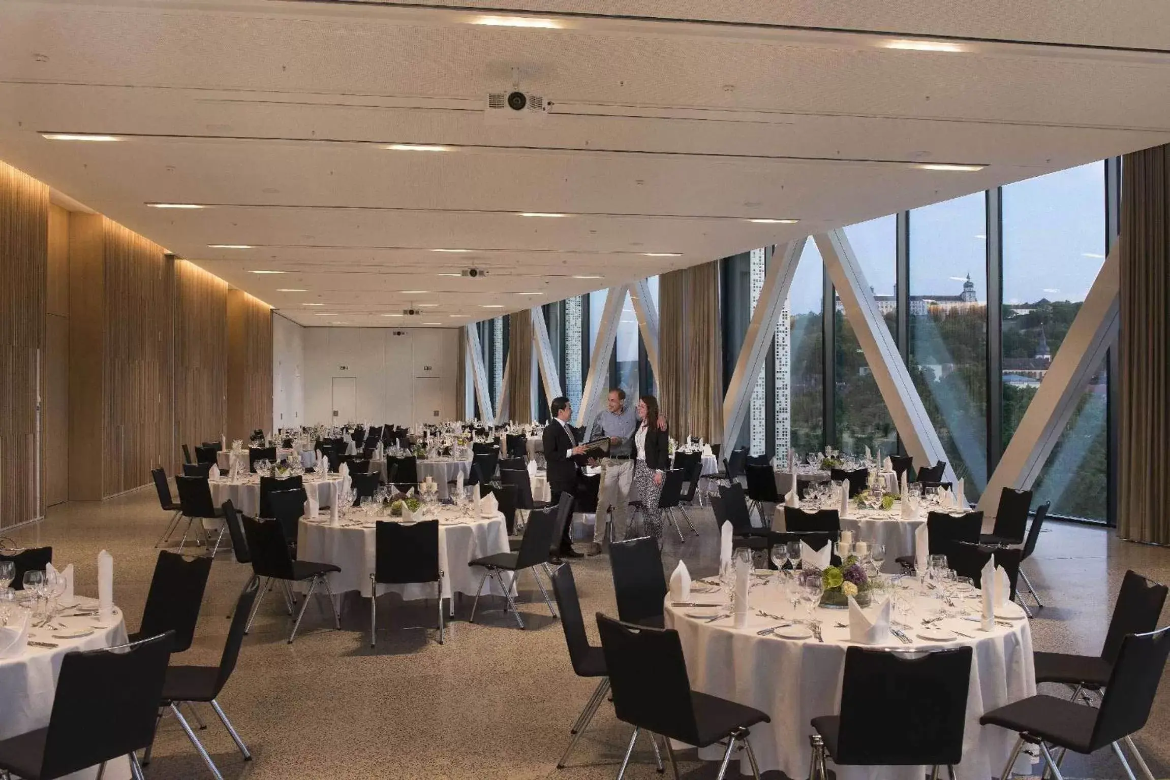 Banquet/Function facilities, Restaurant/Places to Eat in Maritim Hotel Würzburg