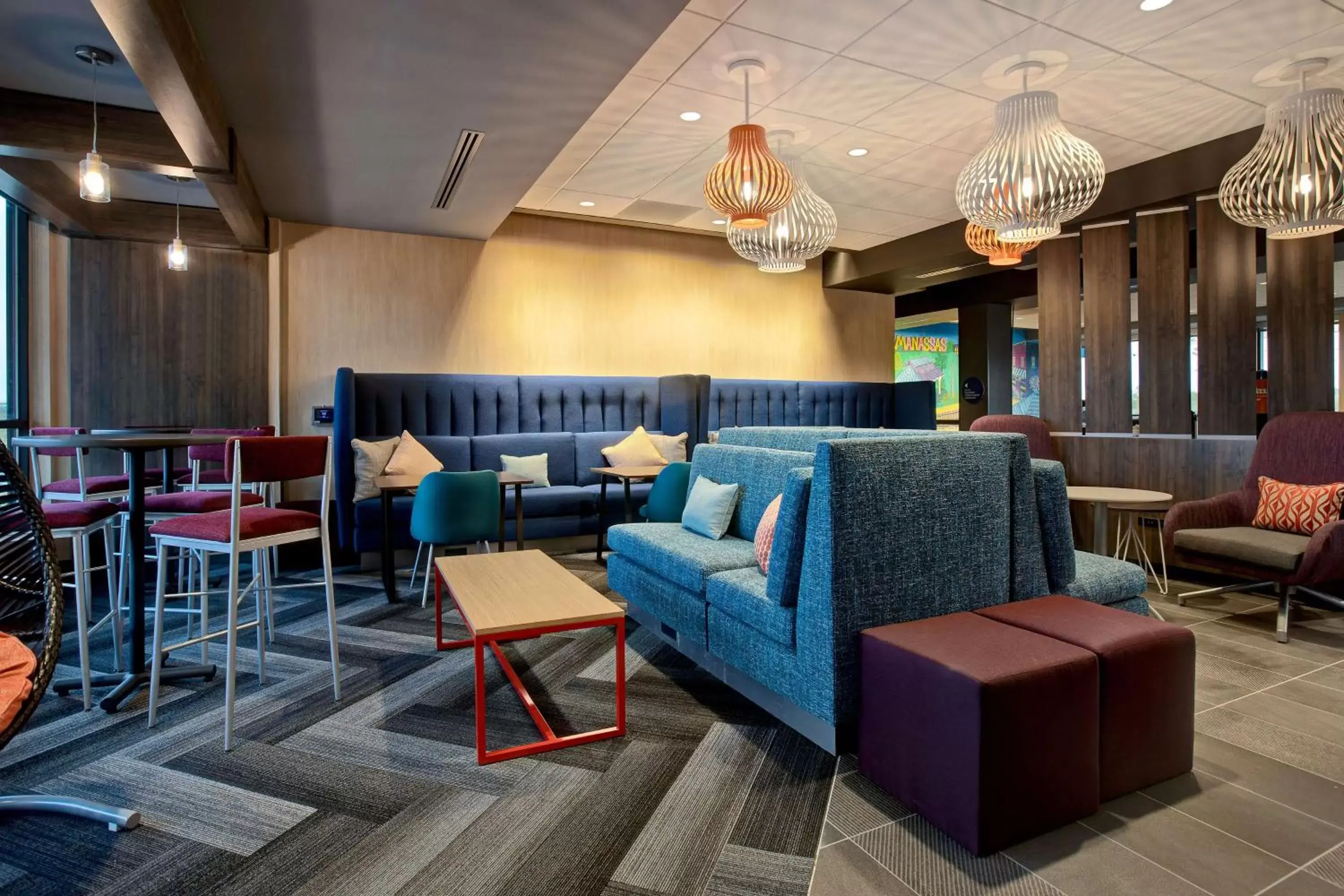 Lobby or reception, Lounge/Bar in Tru By Hilton Manassas, Va