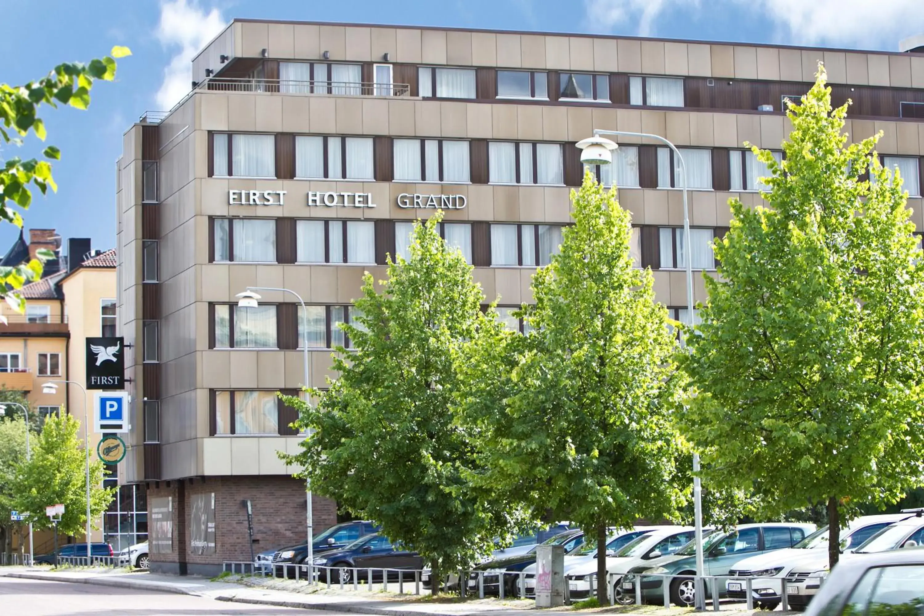 Facade/entrance in First Hotel Grand Falun