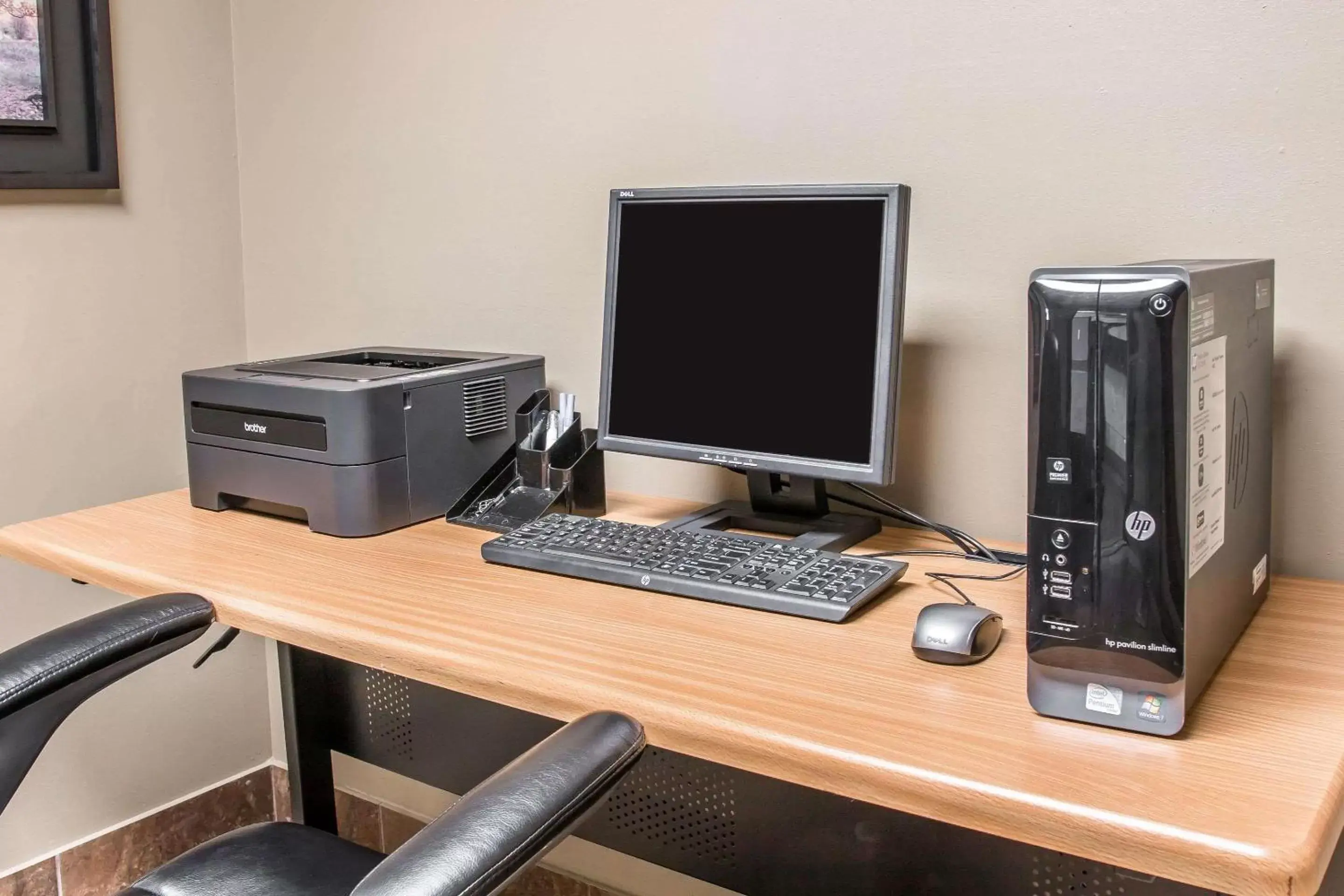 Business facilities in Country Inn & Suites by Radisson, Battle Creek, MI