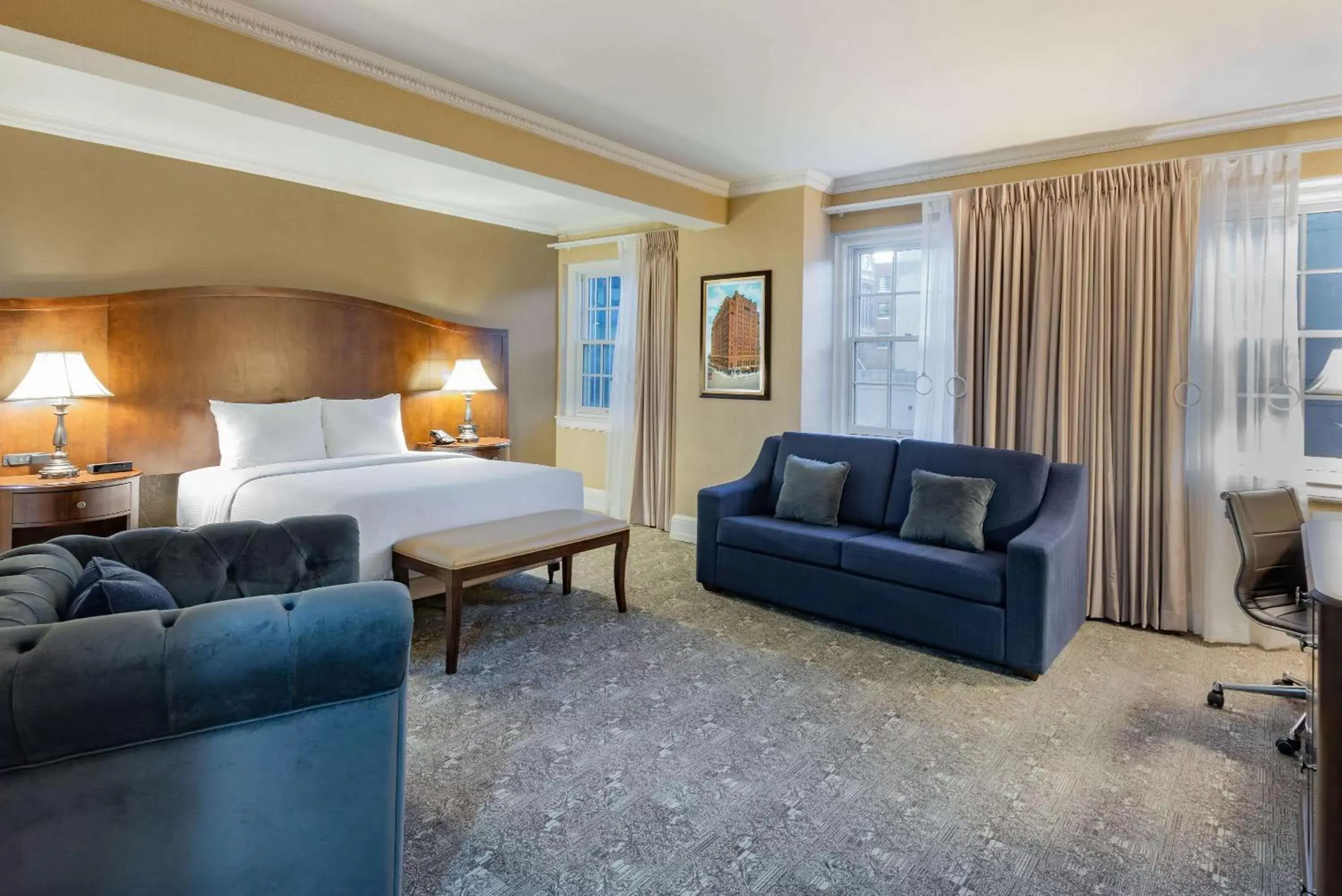 Queen Room with Roll-In Shower - Mobility Accessible/Non-Smoking in The Americus Hotel, Trademark Collection by Wyndham Queen Room with Roll-In Shower - Mobility Accessible/Non-Smoking in The Americus Hotel, Trademark Collection by Wyndham