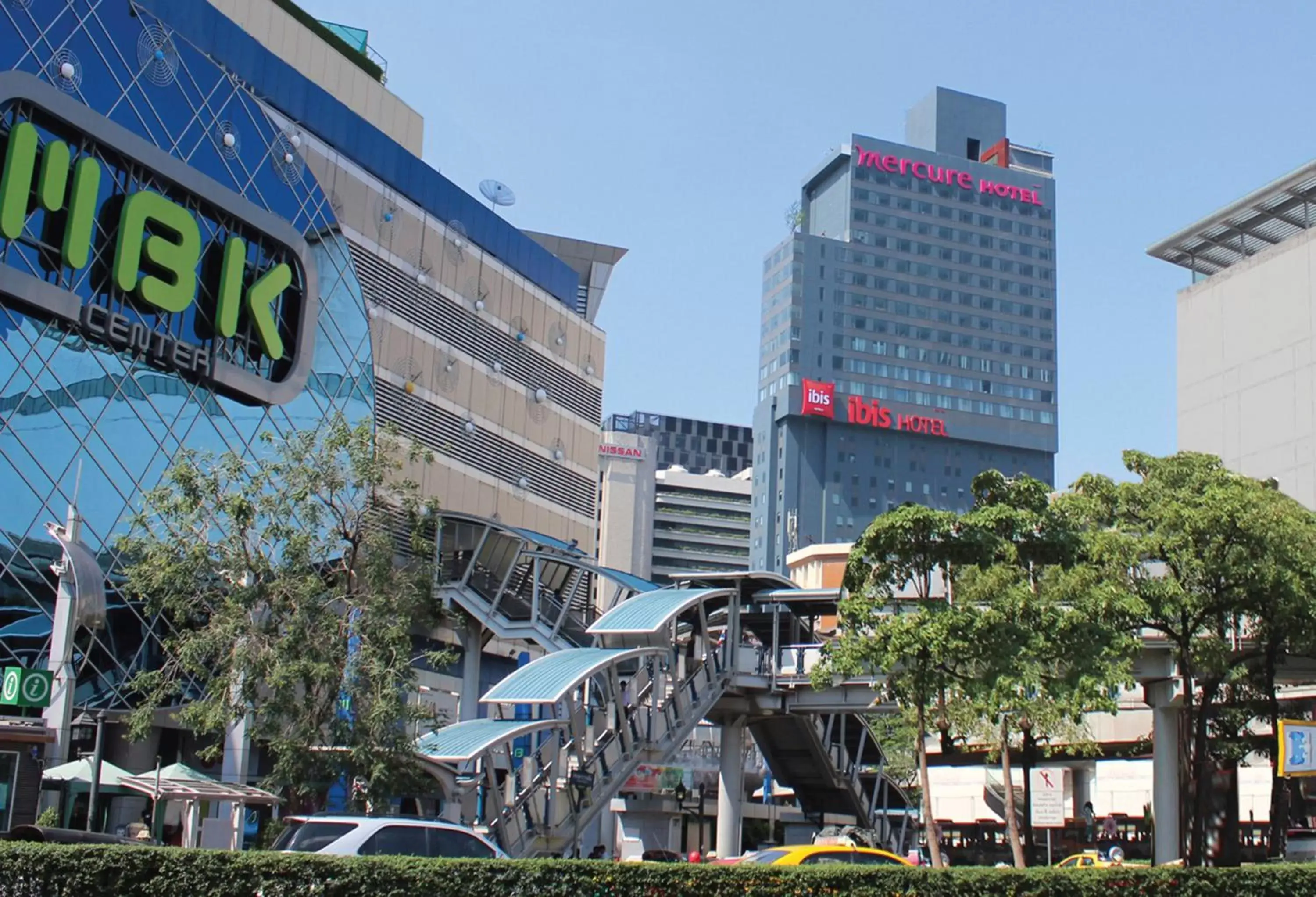 Nearby landmark, Property Building in Mercure Bangkok Siam