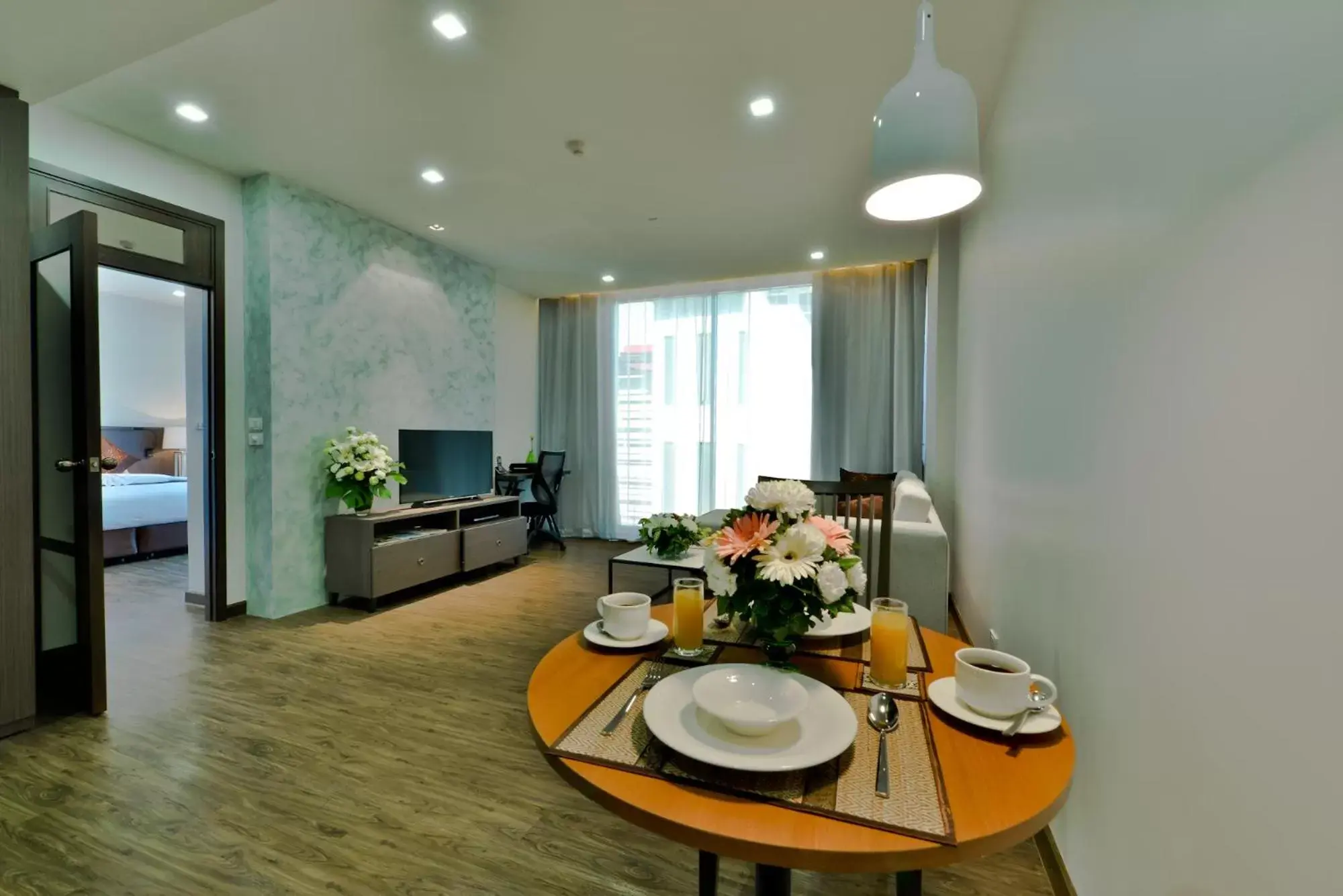TV and multimedia, Dining Area in Civic Horizon Hotel & Residence