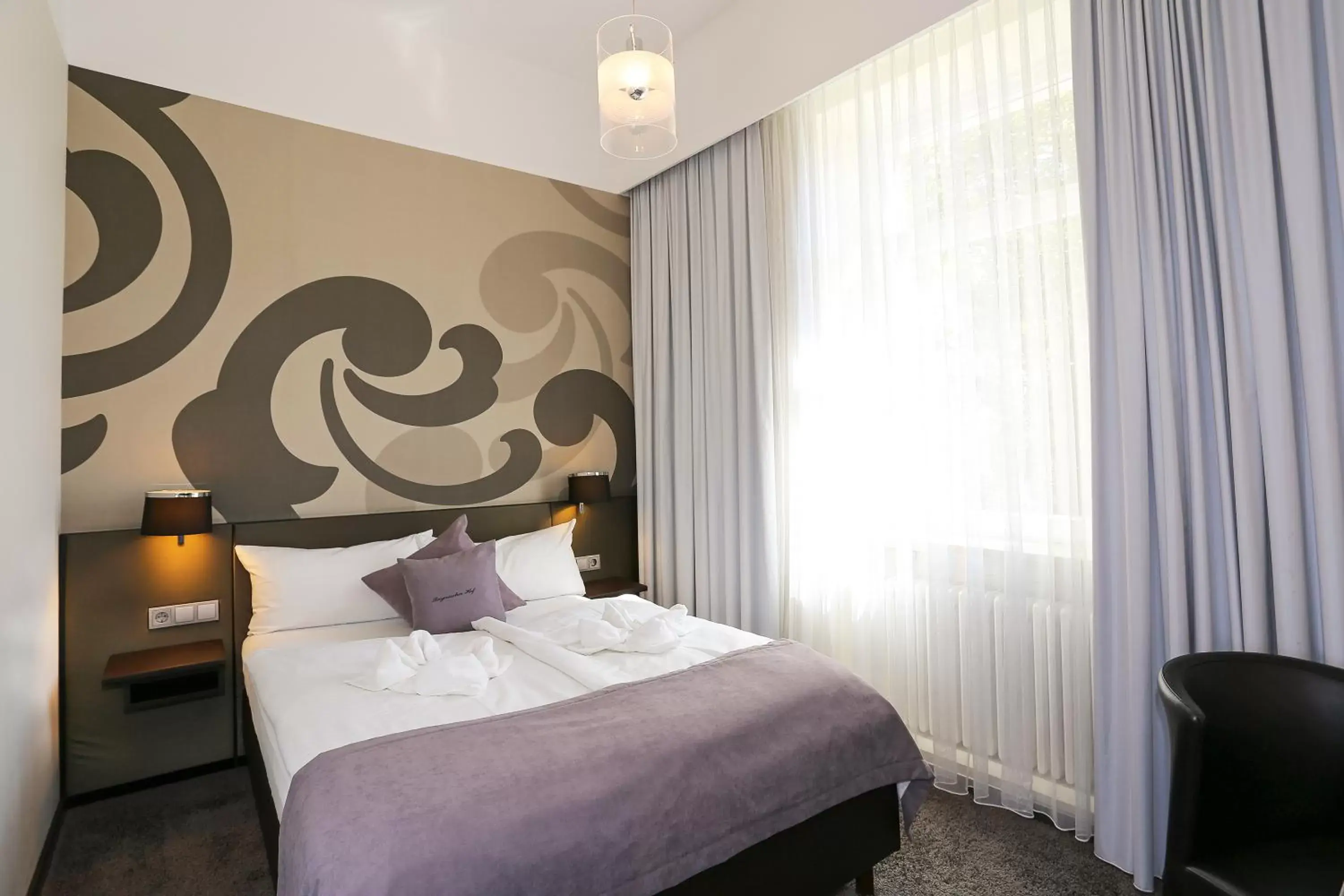 Bedroom, Bed in Hotel SONATA - Superior