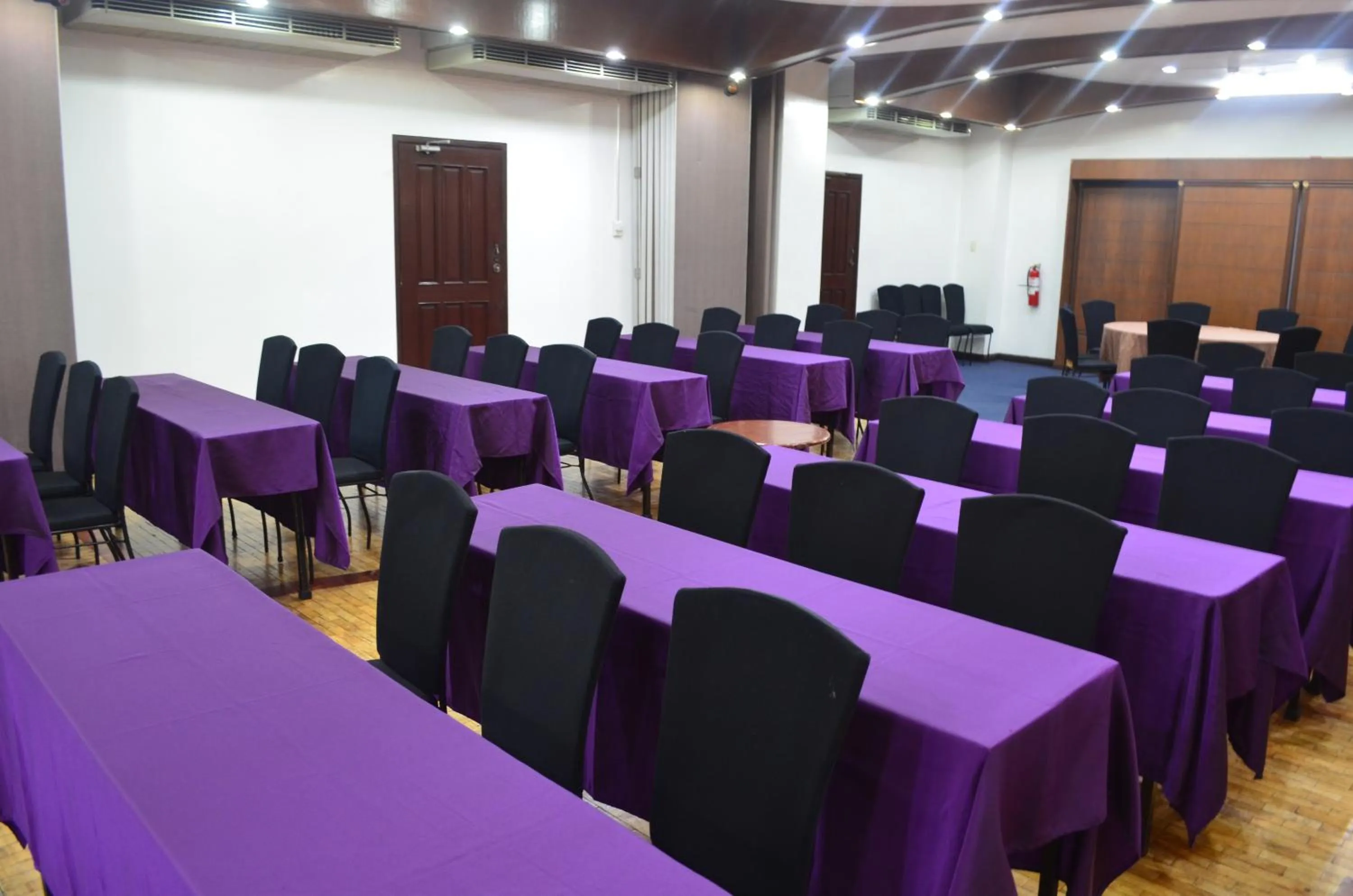 El Cielito Inn - Sta. Rosa