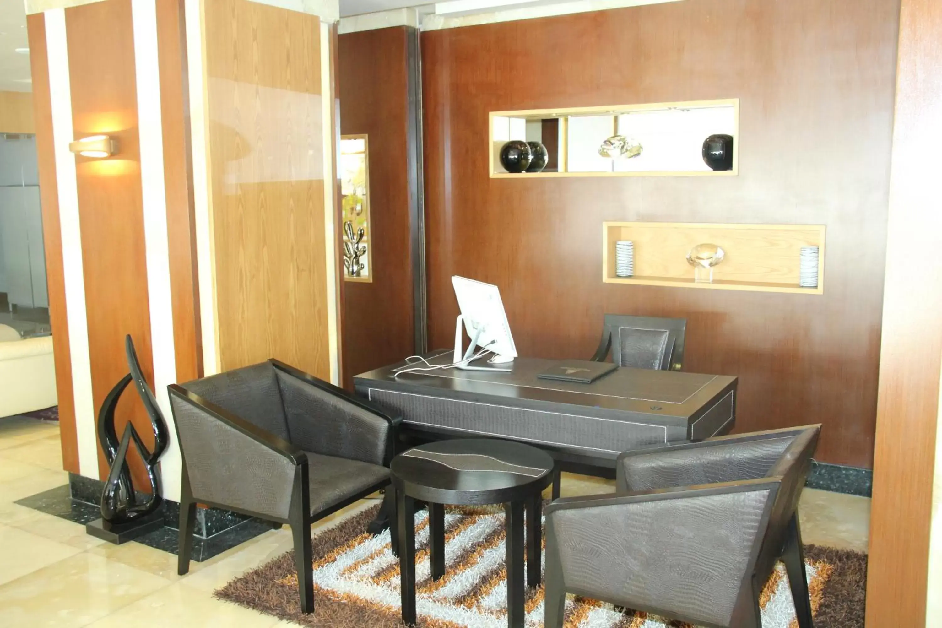 Business facilities in The Penthouse Suites Hotel