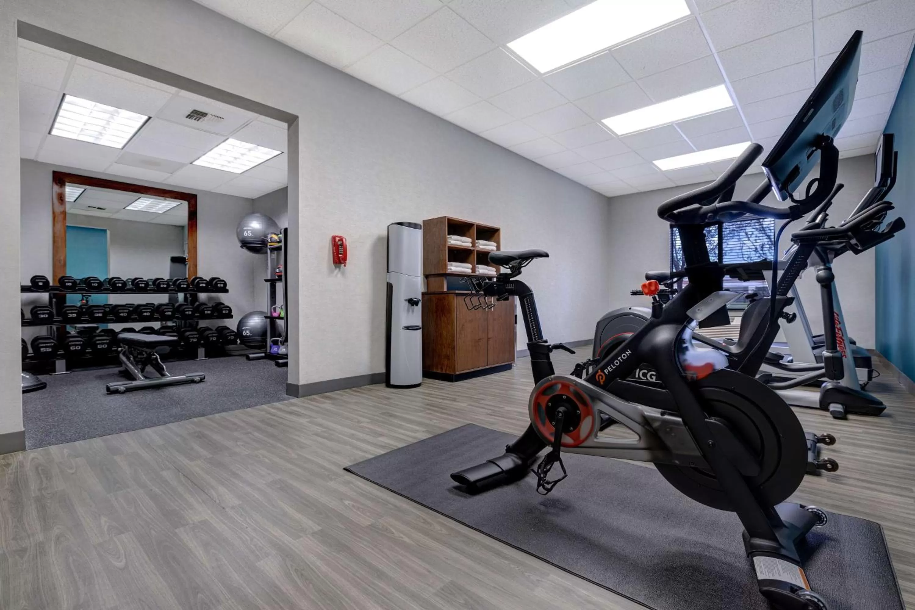 Fitness centre/facilities in Hampton Inn & Suites Tulare