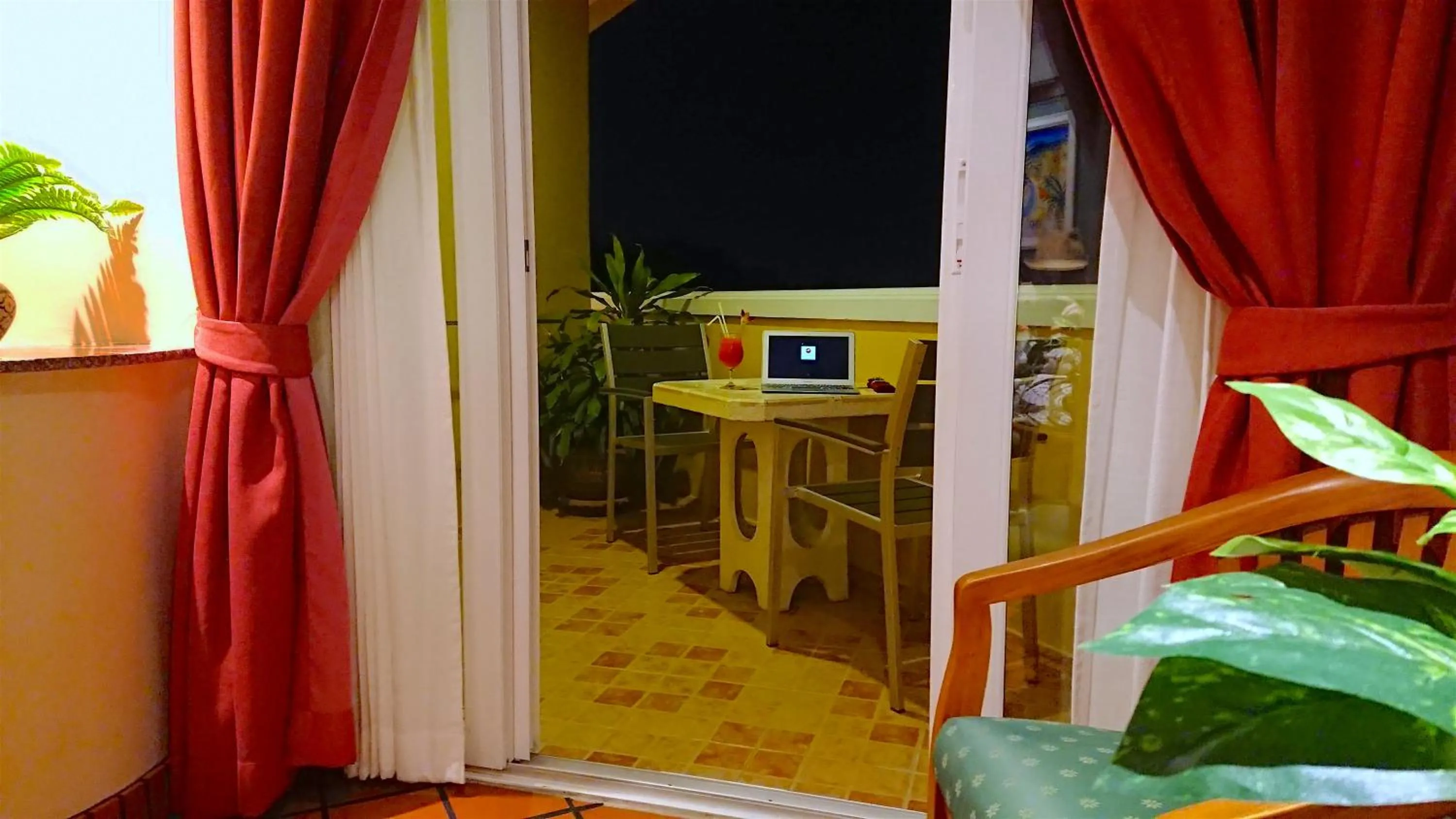 Balcony/Terrace in Pacific Club Resort