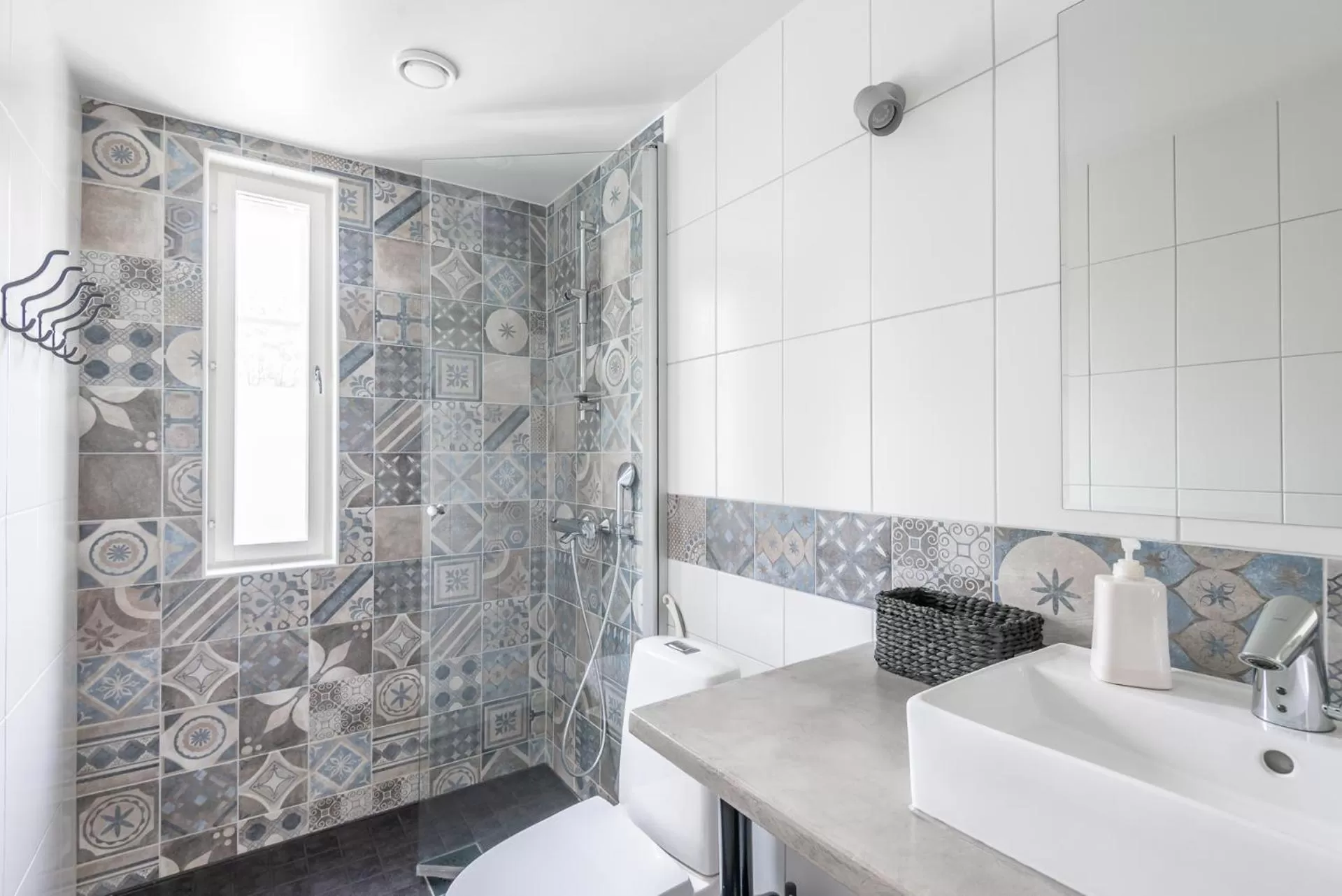 Bathroom in Villa Jokivarsi Bed & Breakfast