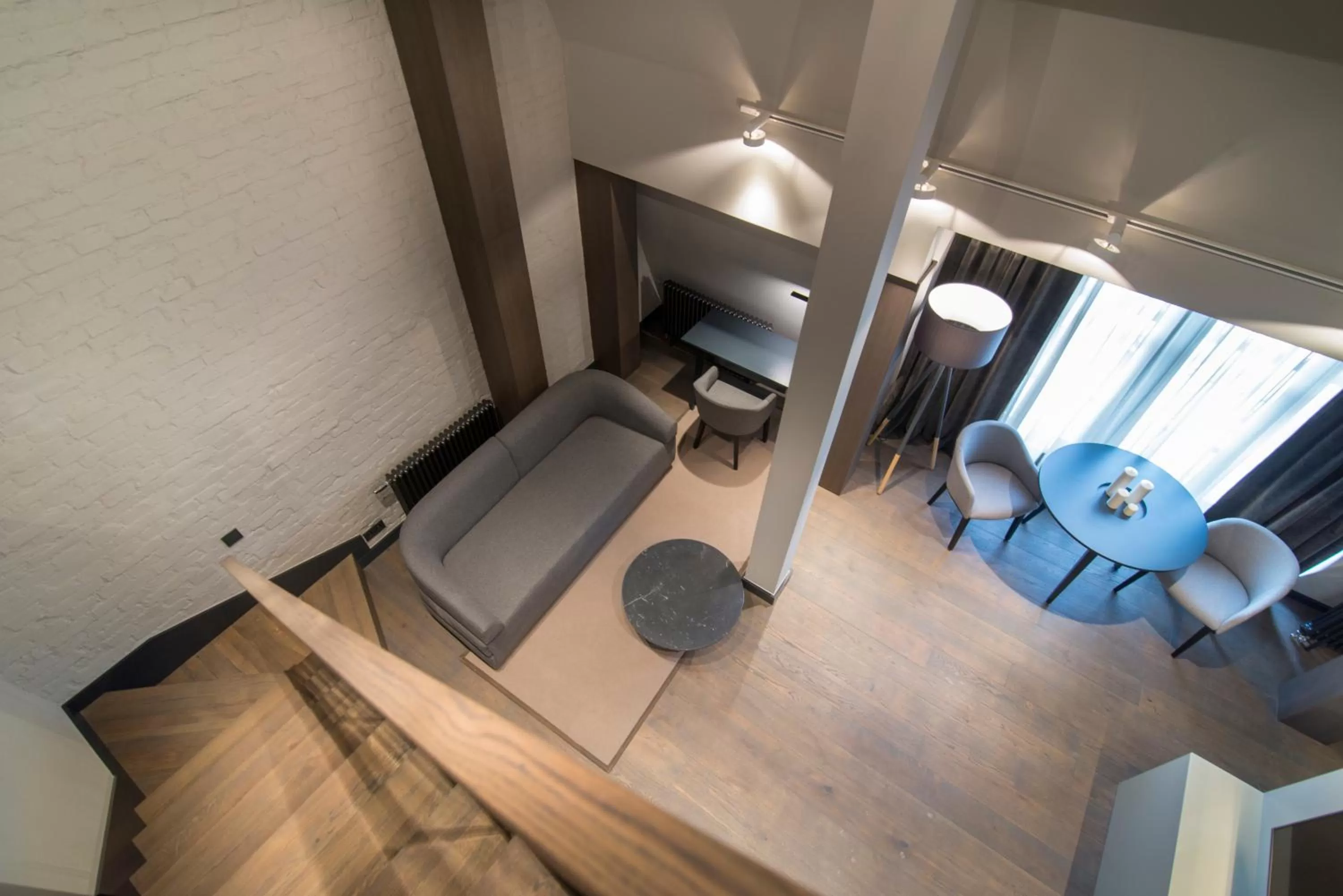 Seating area in Ilonn Boutique Limanowskiego