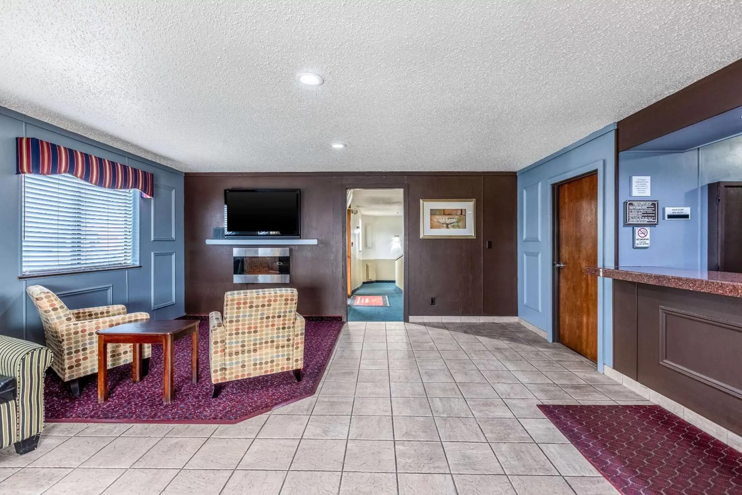 Lobby or reception in Econo Lodge Inn & Suites