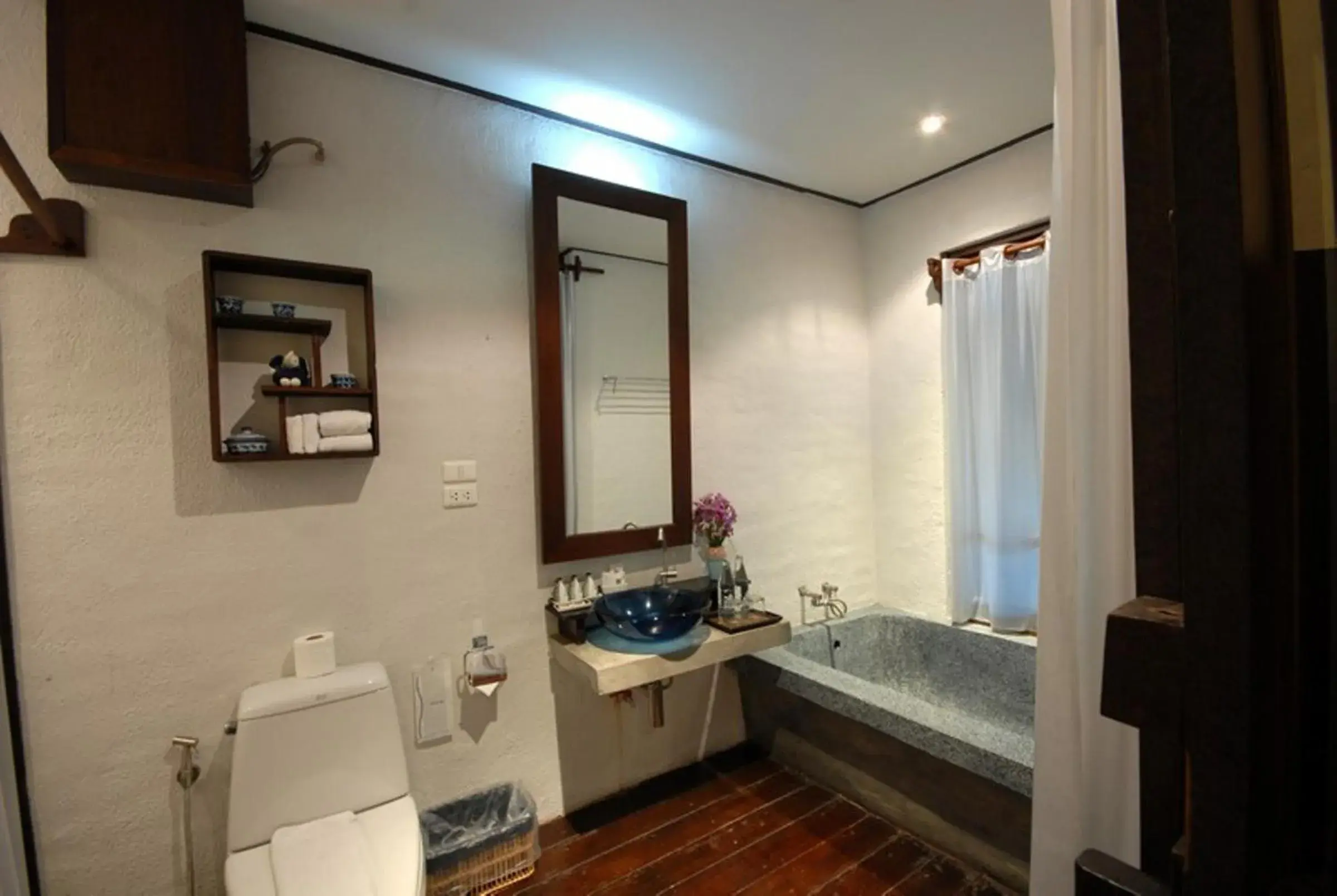 Bathroom in Banthai Village Hotel