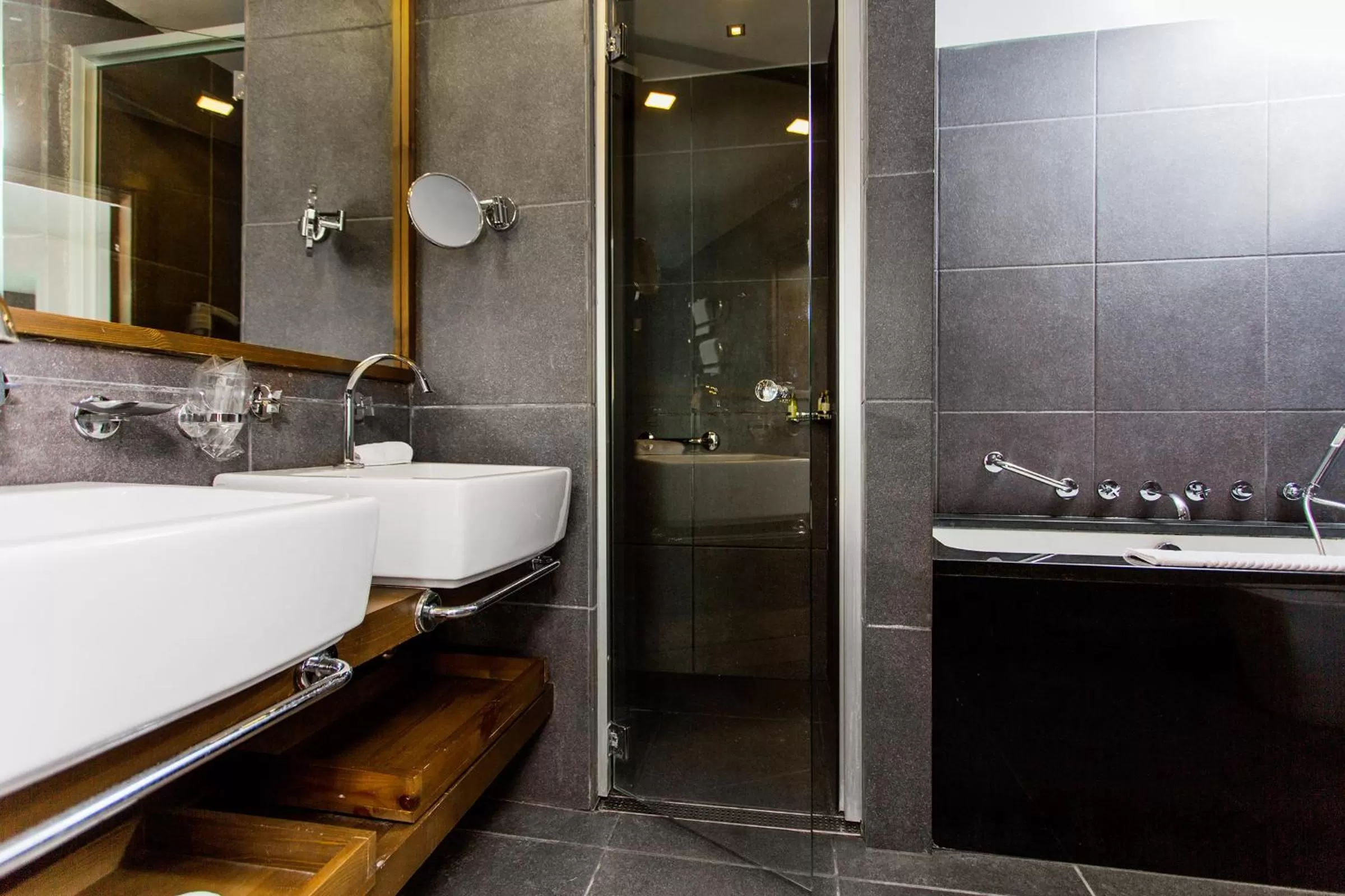 Bathroom in Avala Resort & Villas