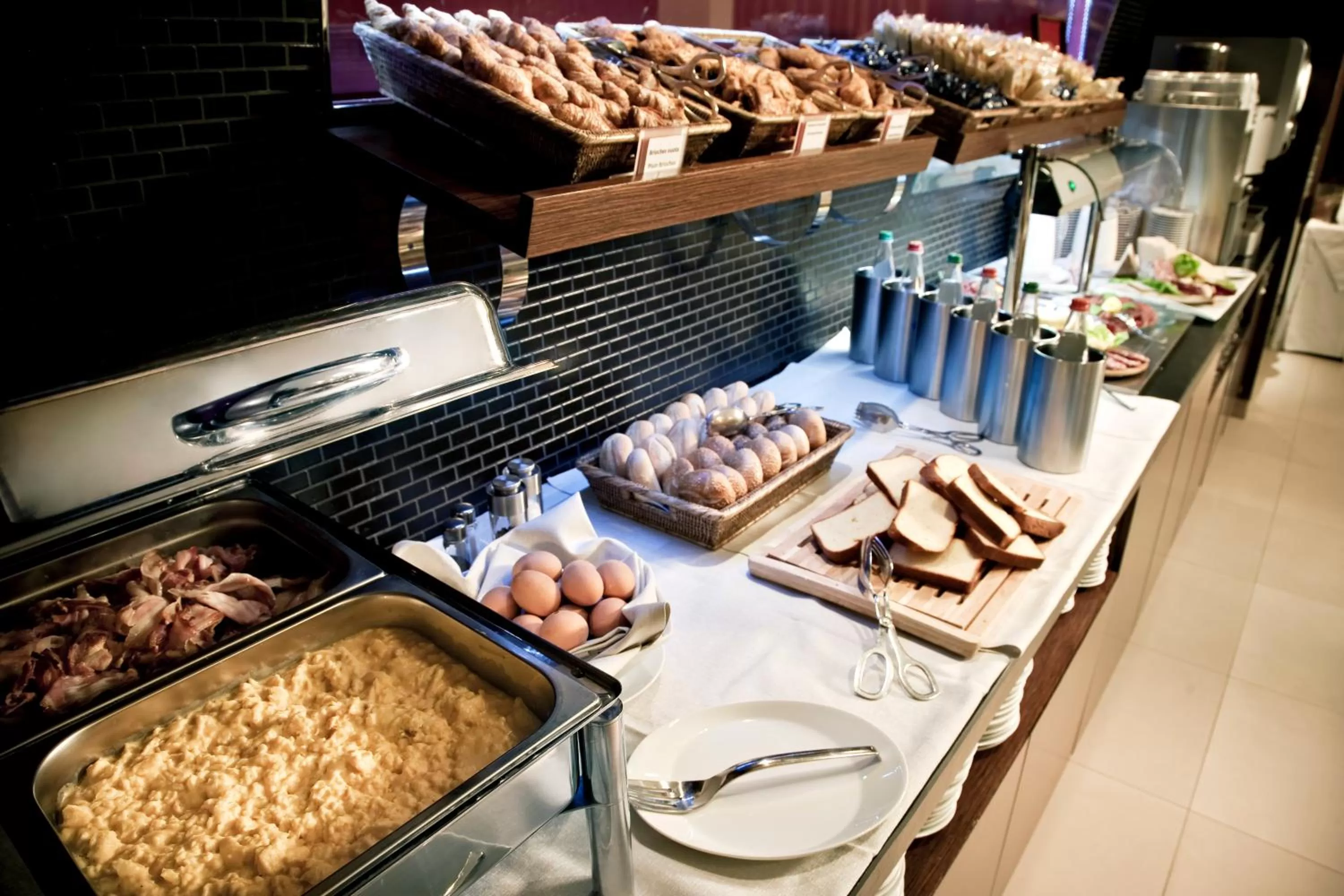 Restaurant/places to eat in Best Western Hotel Goldenmile Milan