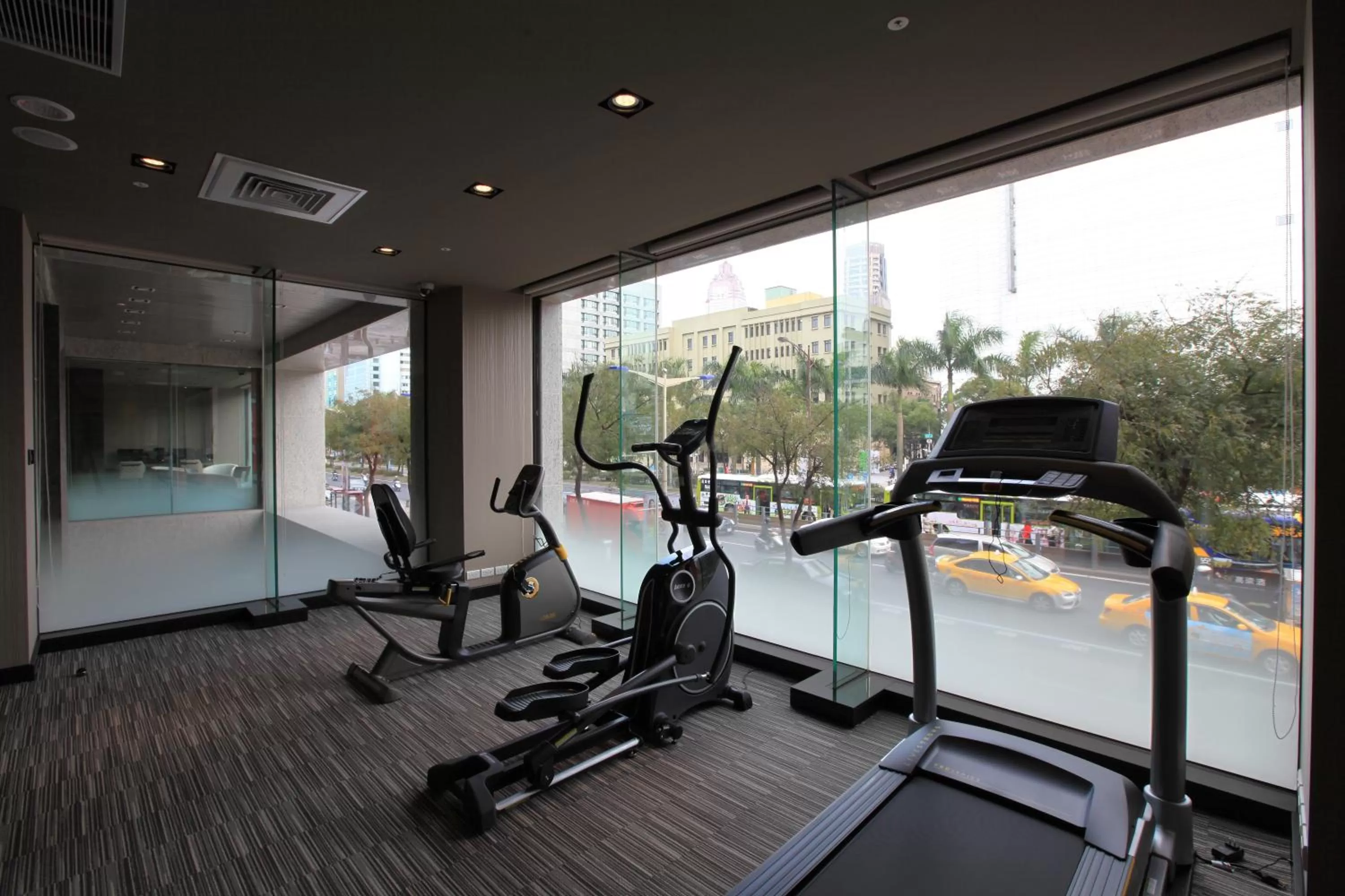 Fitness centre/facilities in WESTGATE Hotel