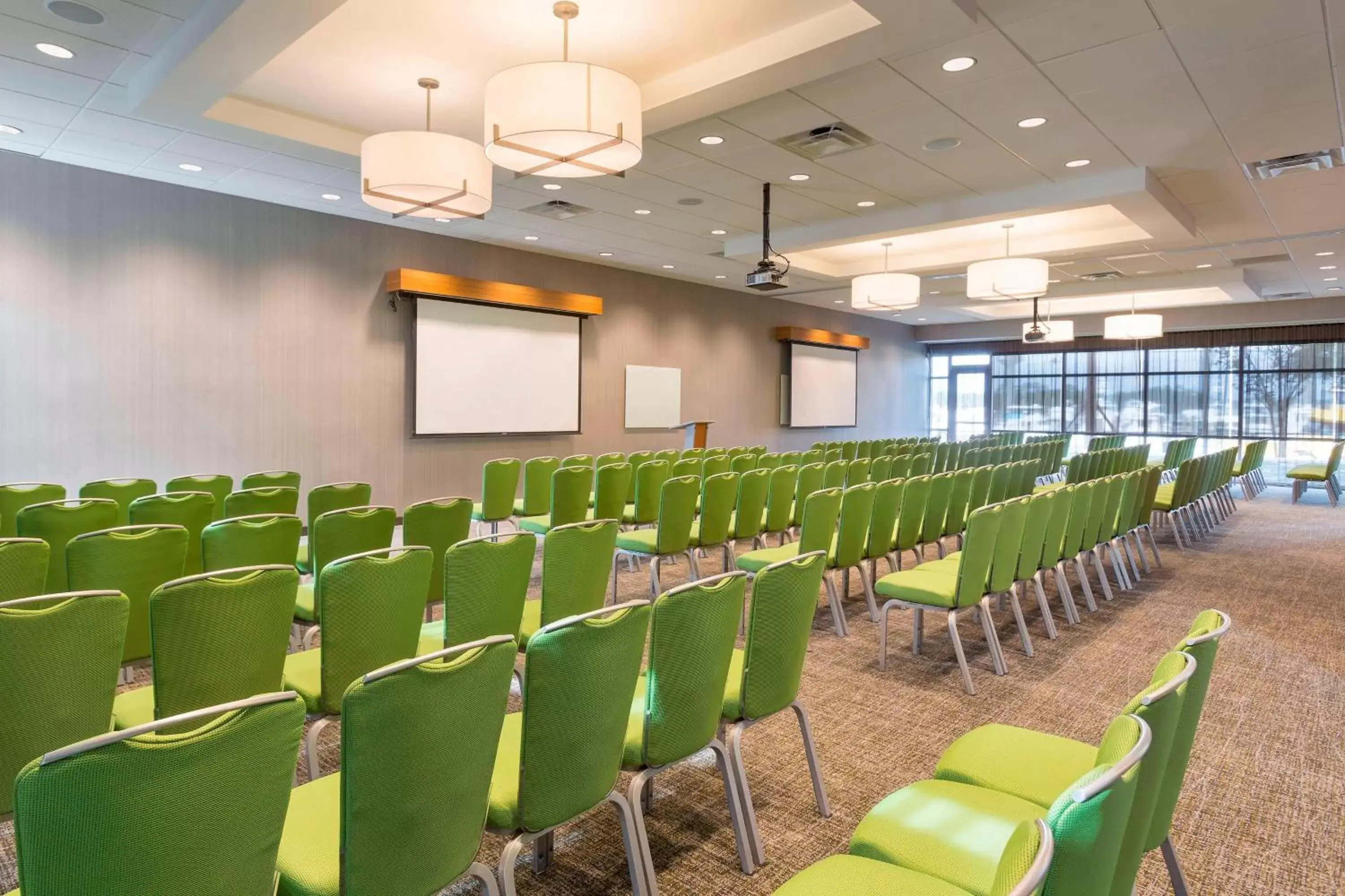 Meeting/conference room in SpringHill Suites Orange Beach at The Wharf