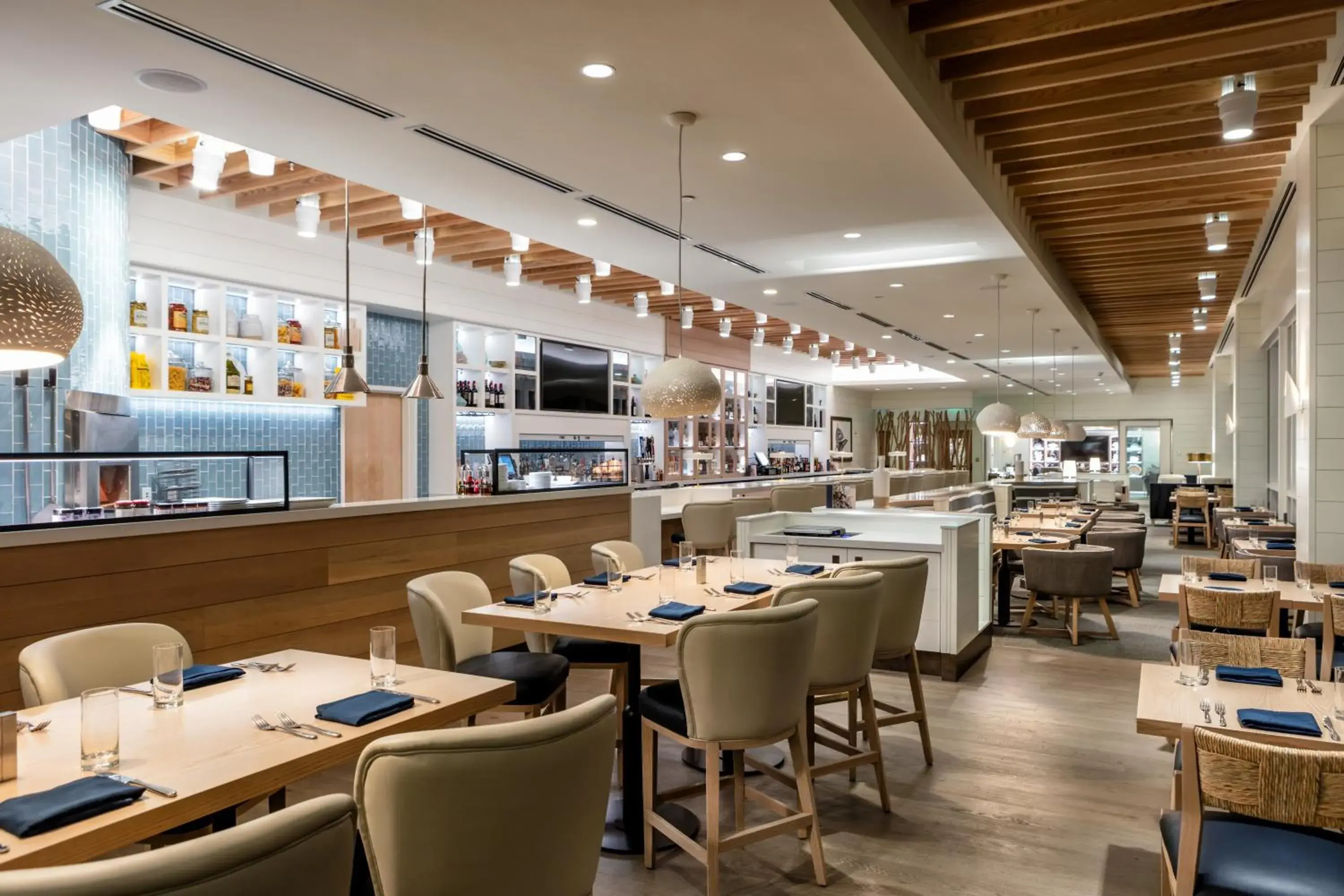 Restaurant/places to eat in Lido Beach Resort - Sarasota Restaurant/places to eat in Lido Beach Resort - Sarasota