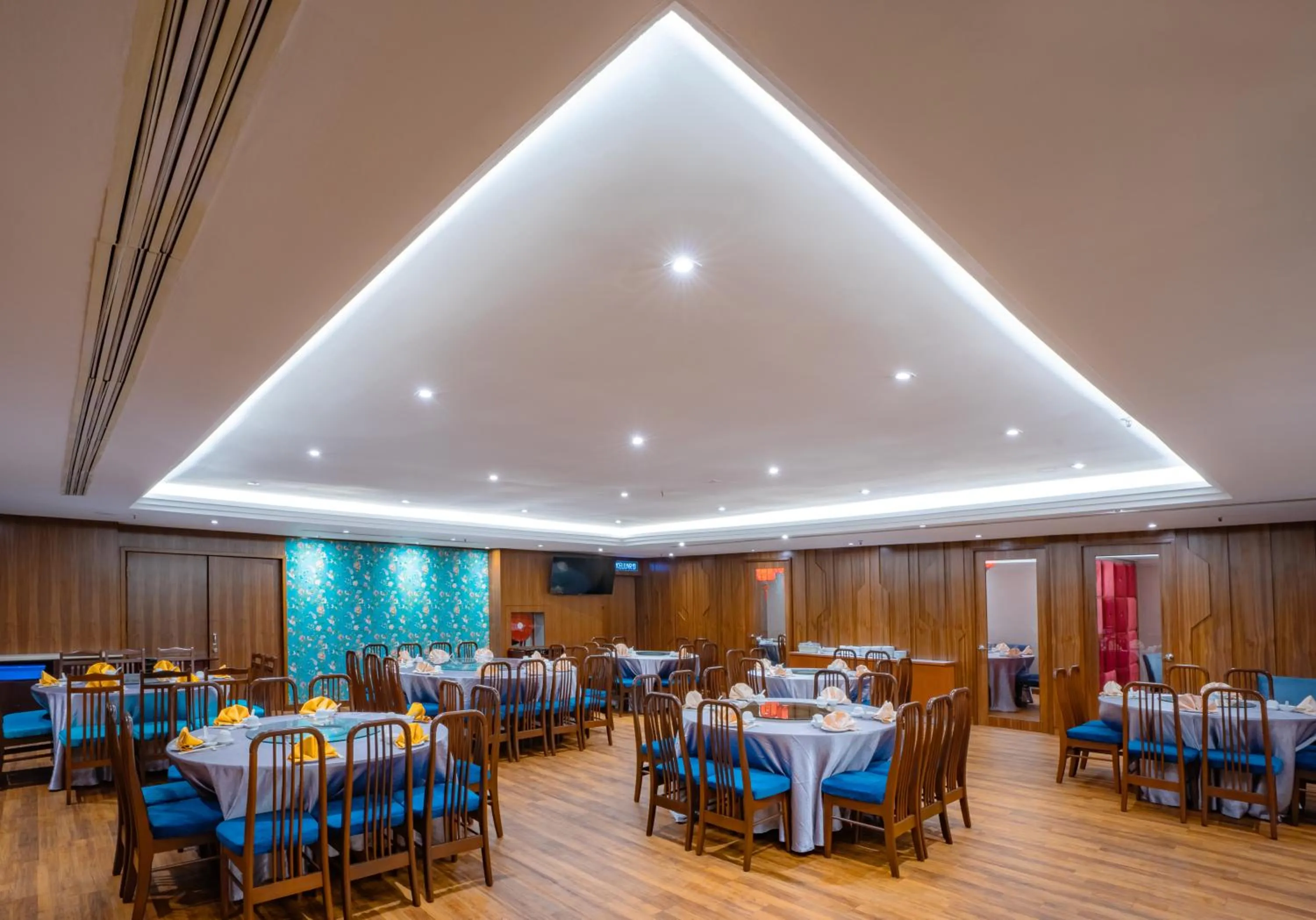 Crystal Crown Hotel Petaling Jaya