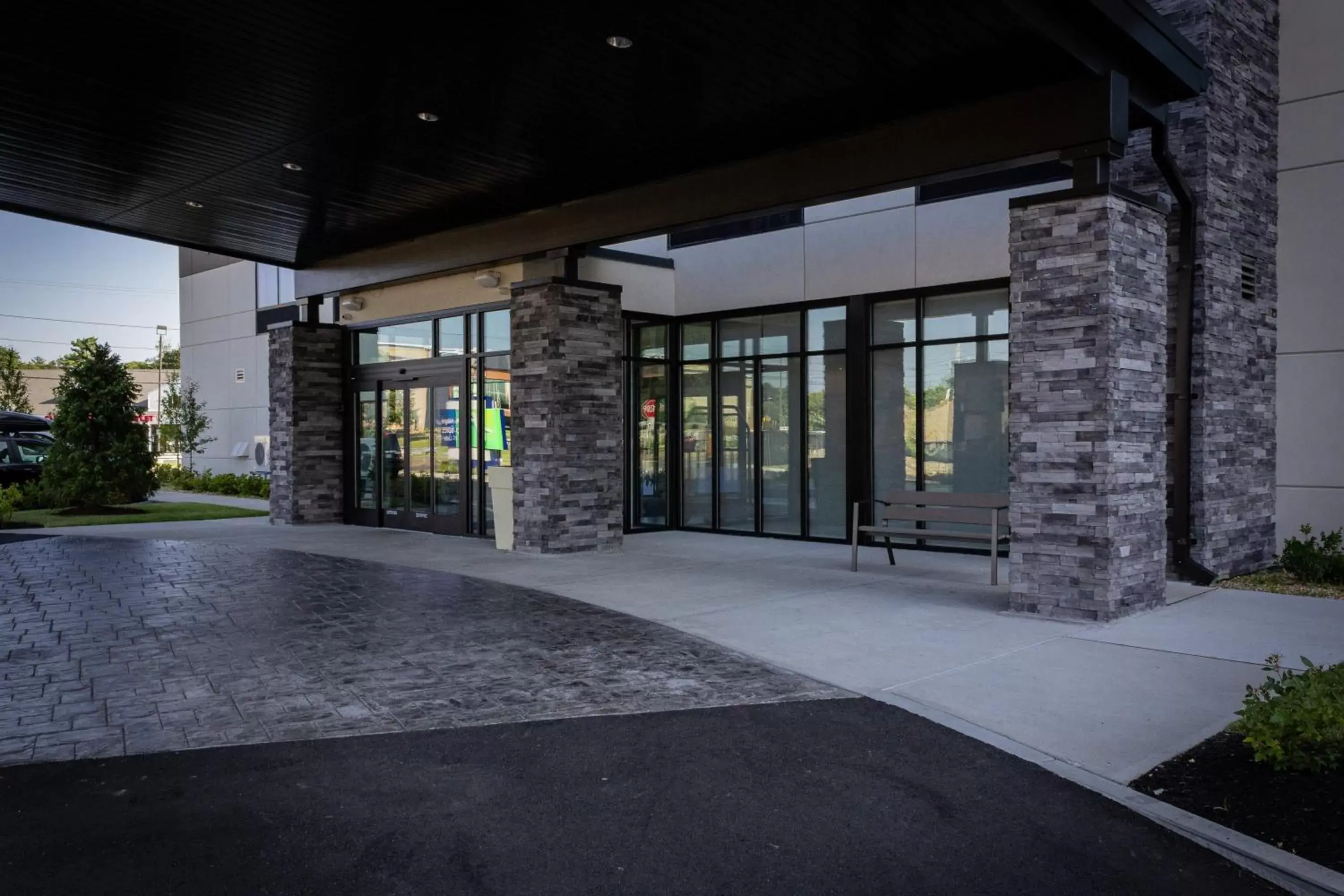 Property Building in Holiday Inn Express & Suites - Boston South - Randolph, an IHG Hotel
