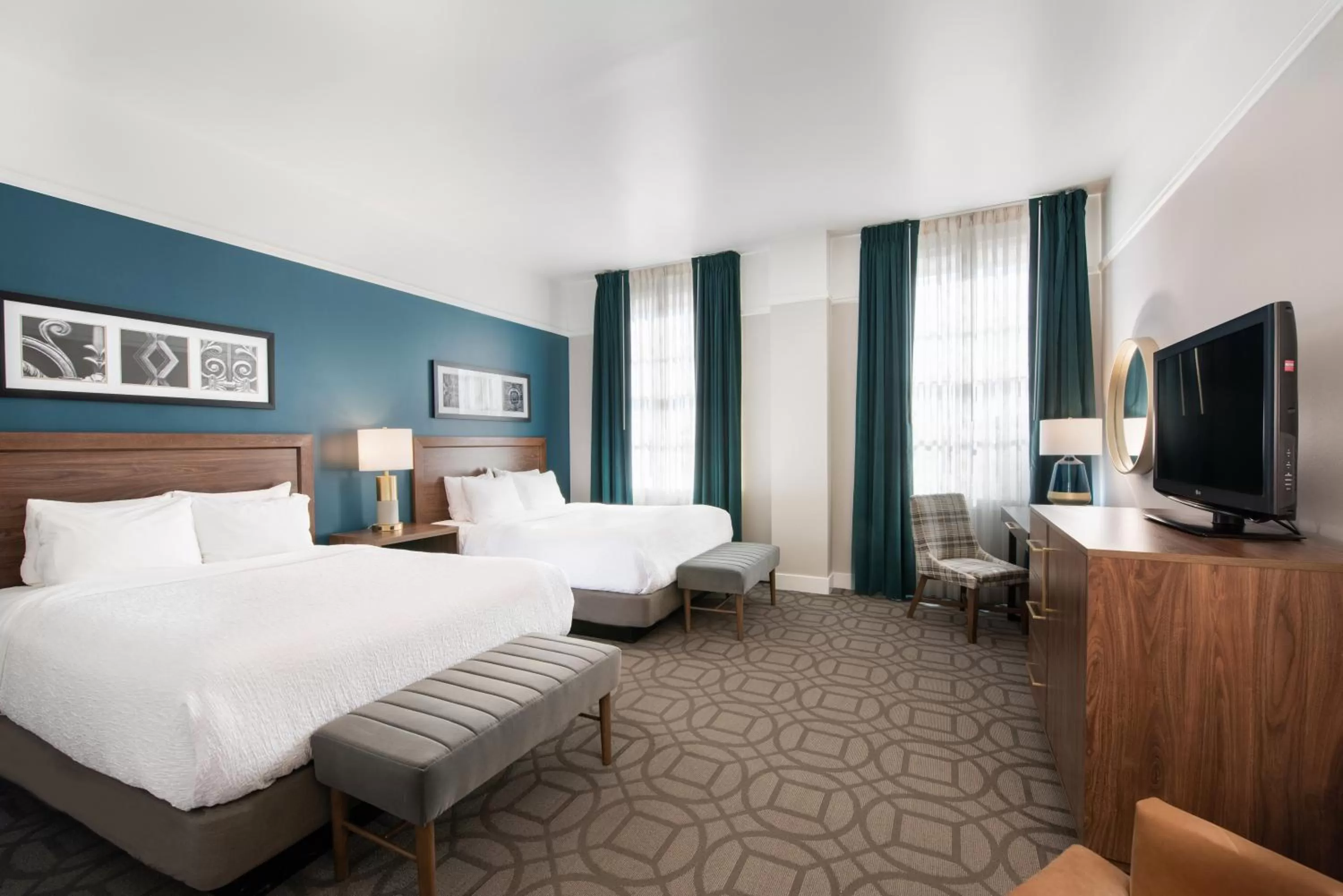 Bedroom, Bed in Magnolia Hotel Omaha