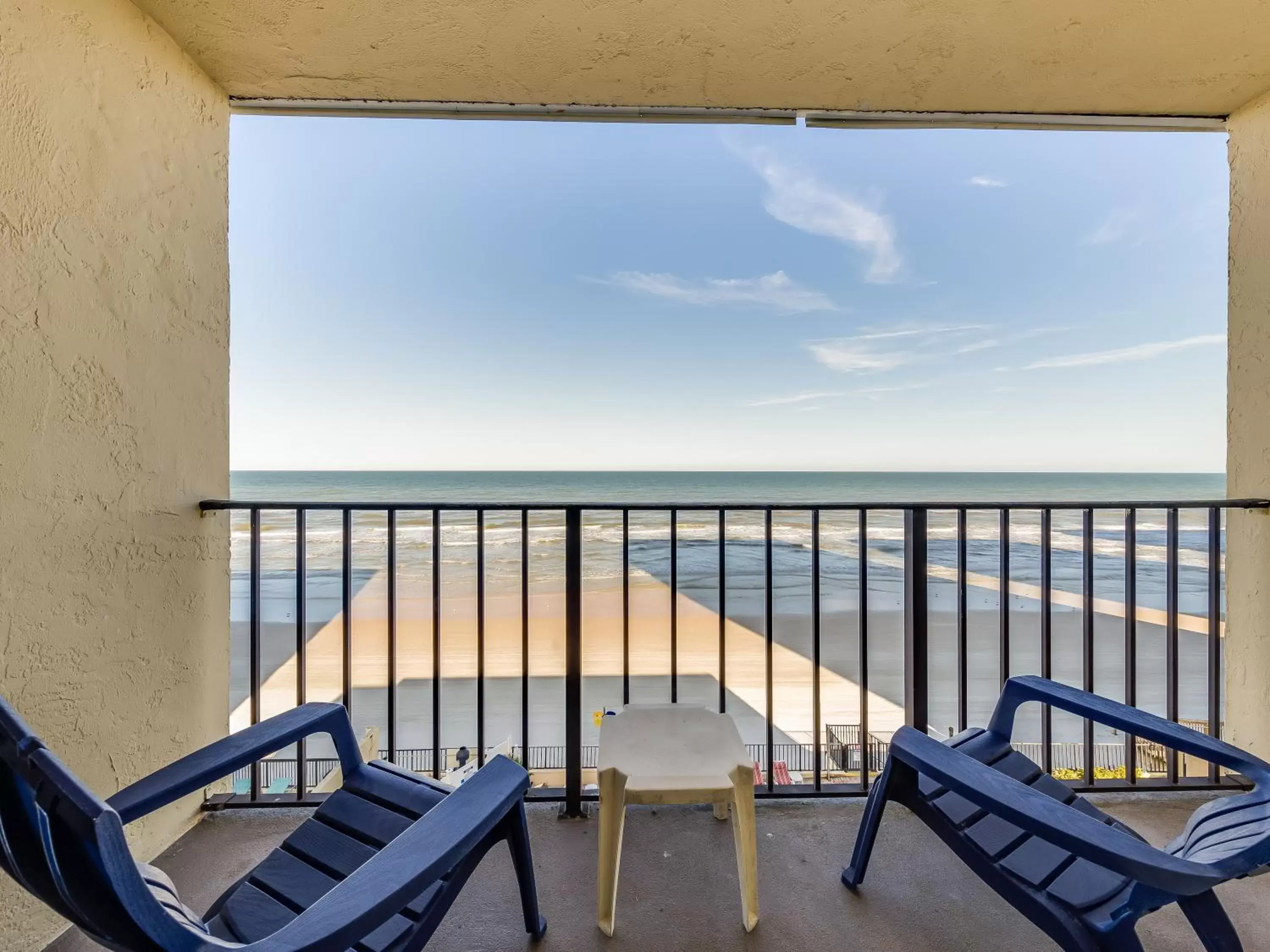 Sea view, Balcony/Terrace in Beachside Hotel - Daytona Beach