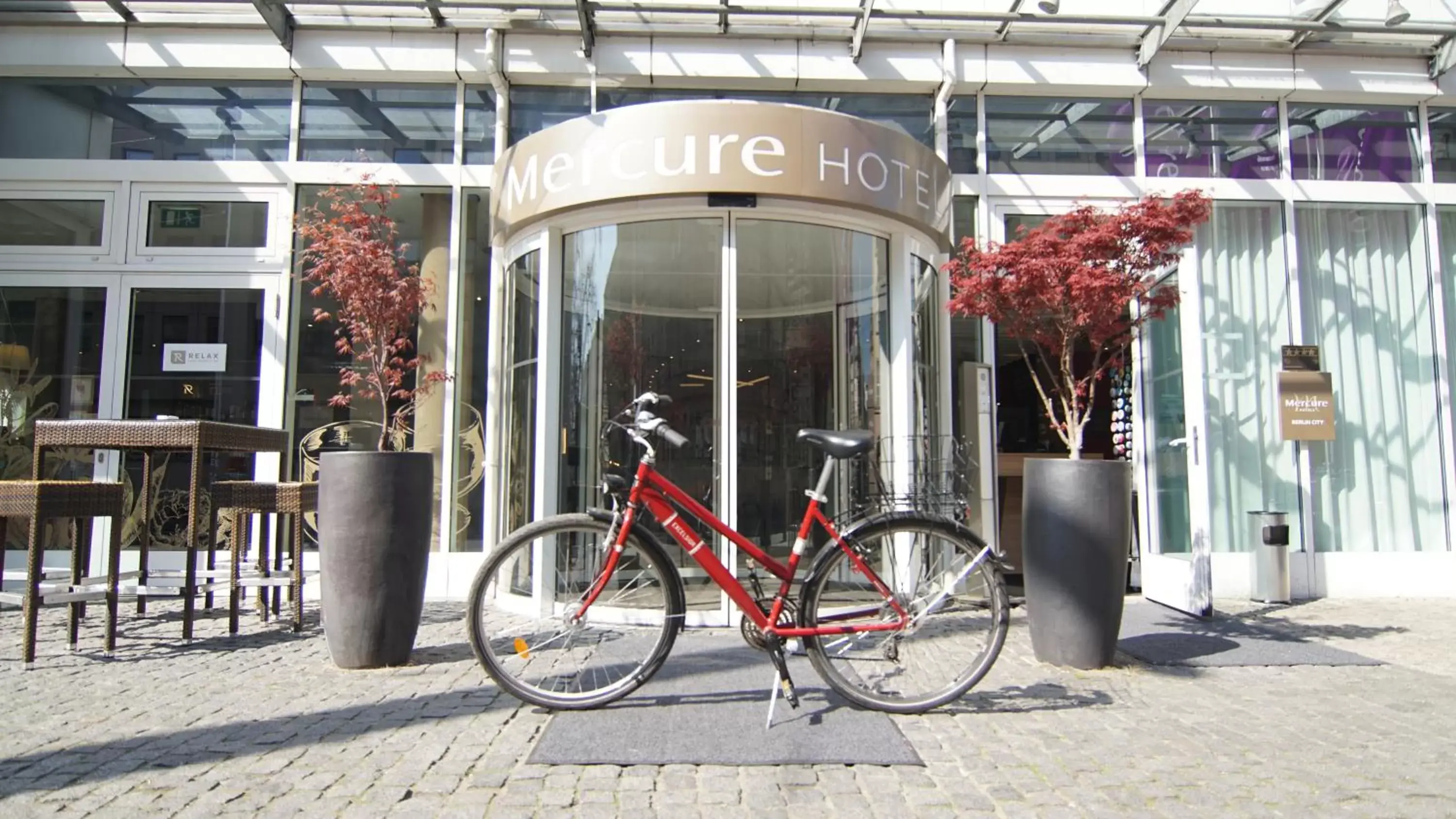 Facade/entrance in Mercure Hotel Berlin City