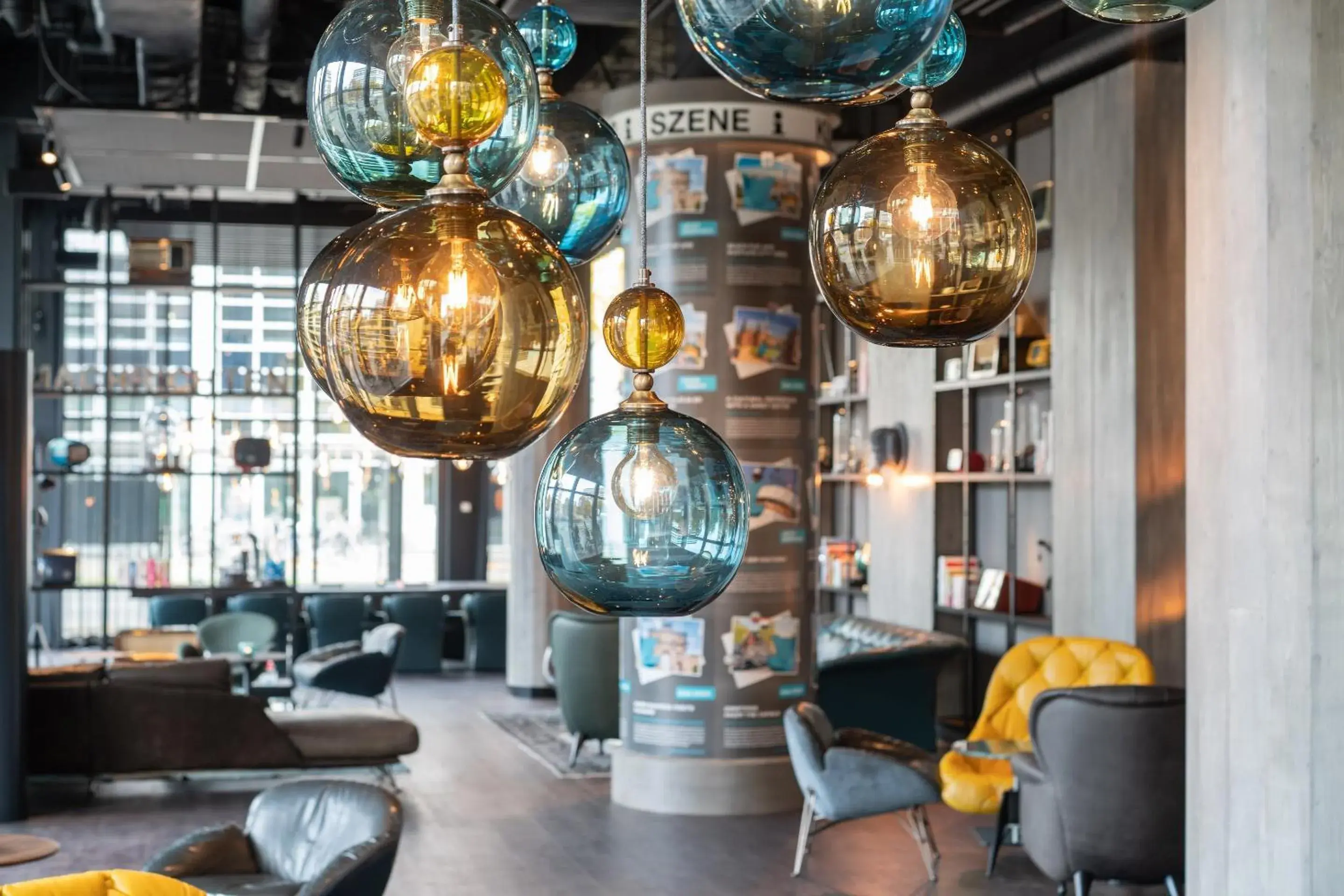 Lounge or bar in Motel One Berlin-Spittelmarkt