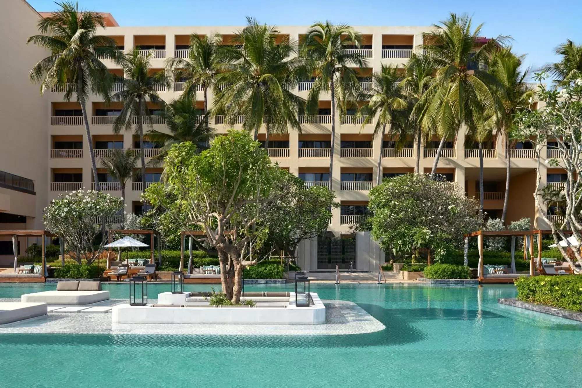 Swimming Pool in Dusit Thani Hua Hin - SHA Extra Plus