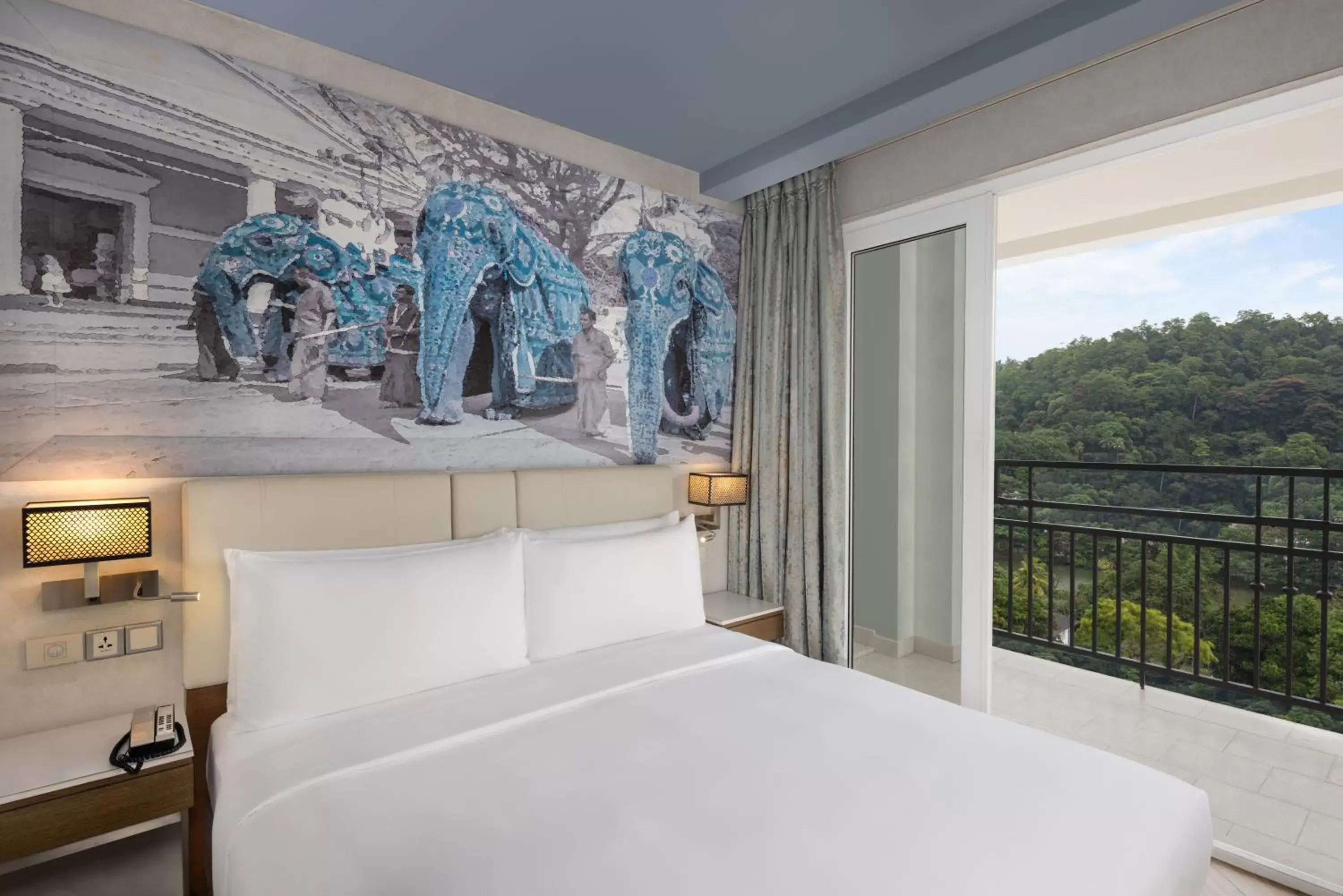 View (from property/room), Bed in Radisson Hotel Kandy