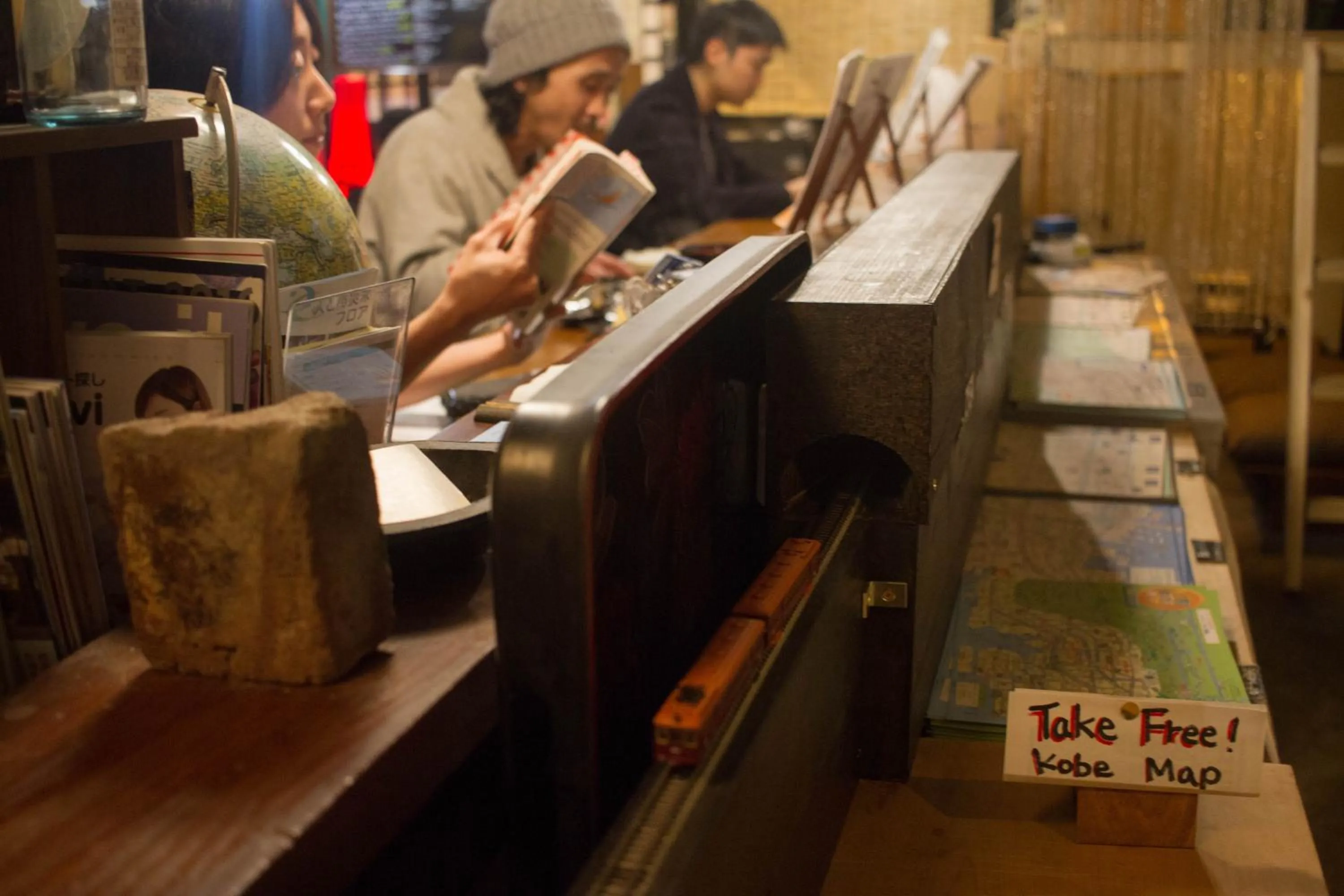 Communal lounge/ TV room in Hostel Nakamura Kobe