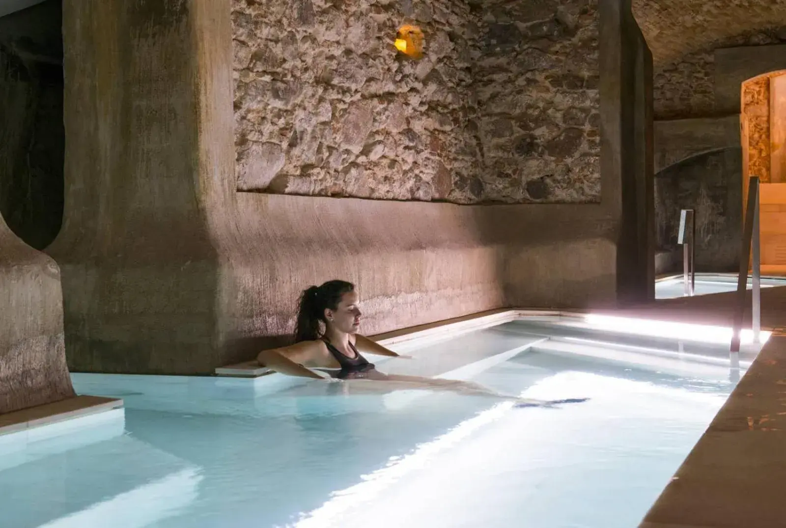 Spa and wellness centre/facilities, Swimming Pool in Balneari Termes Victoria