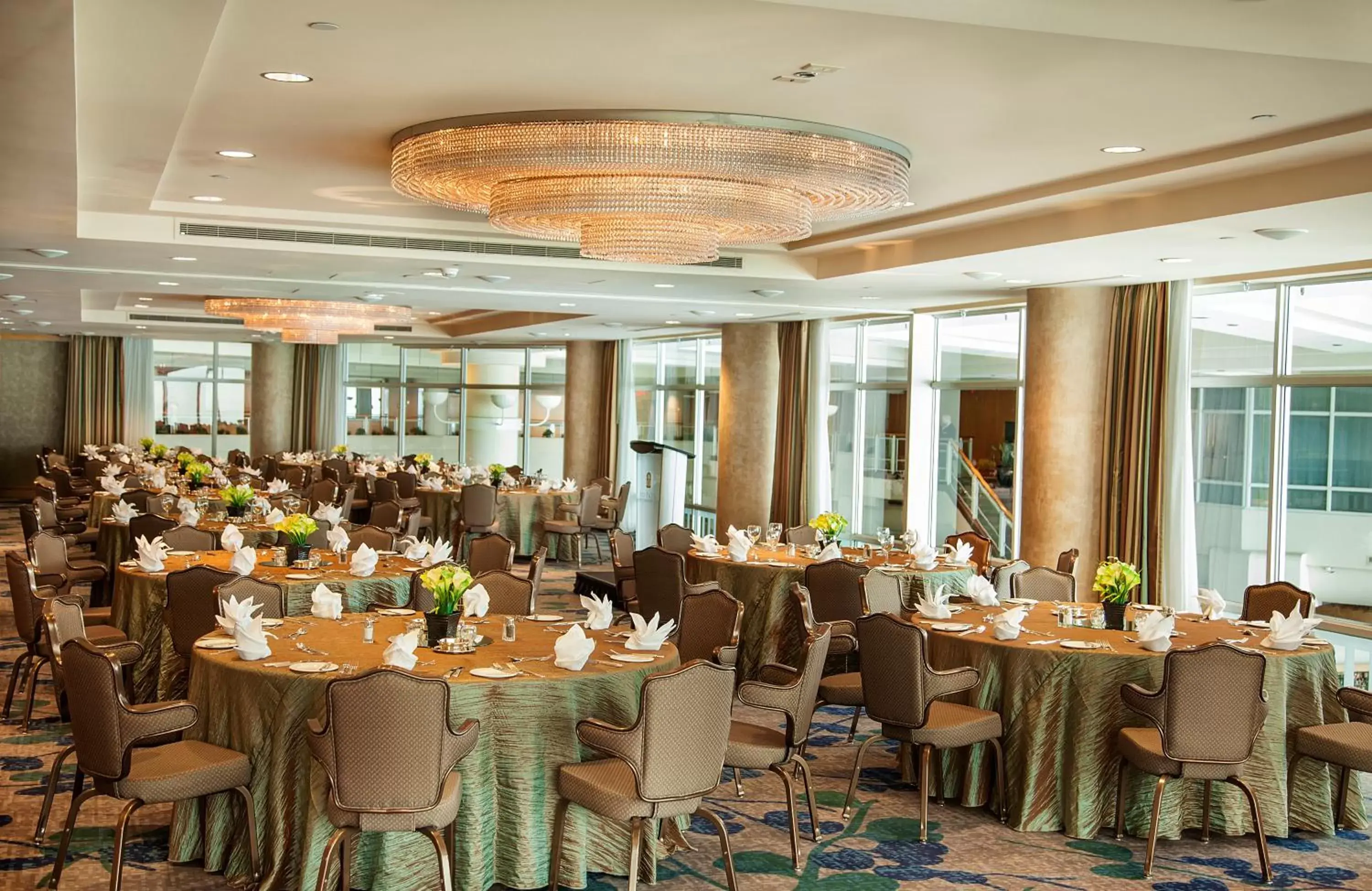 Banquet/Function facilities, Restaurant/Places to Eat in Pan Pacific Vancouver