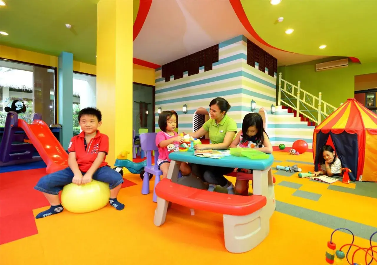 Kids's club, Children in Holiday Inn Resort Batam, an IHG Hotel