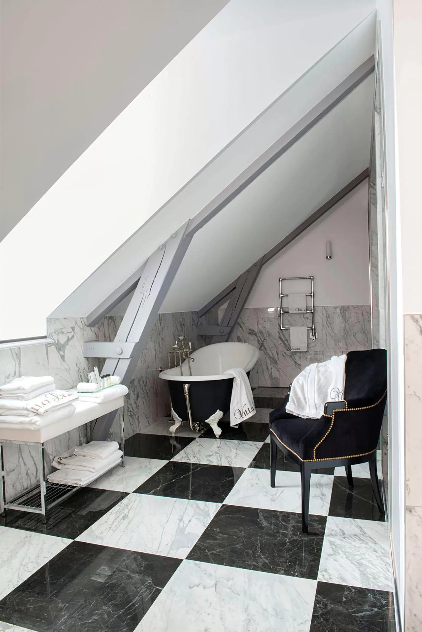 Bathroom in Villa Lara Hotel