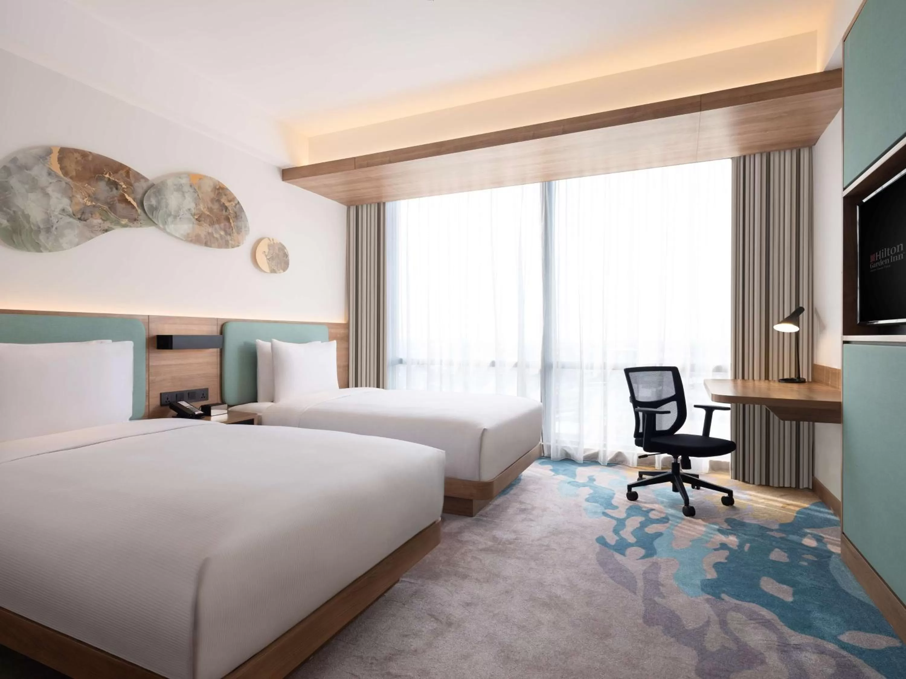 Bed in Hilton Garden Inn Jakarta Taman Palem