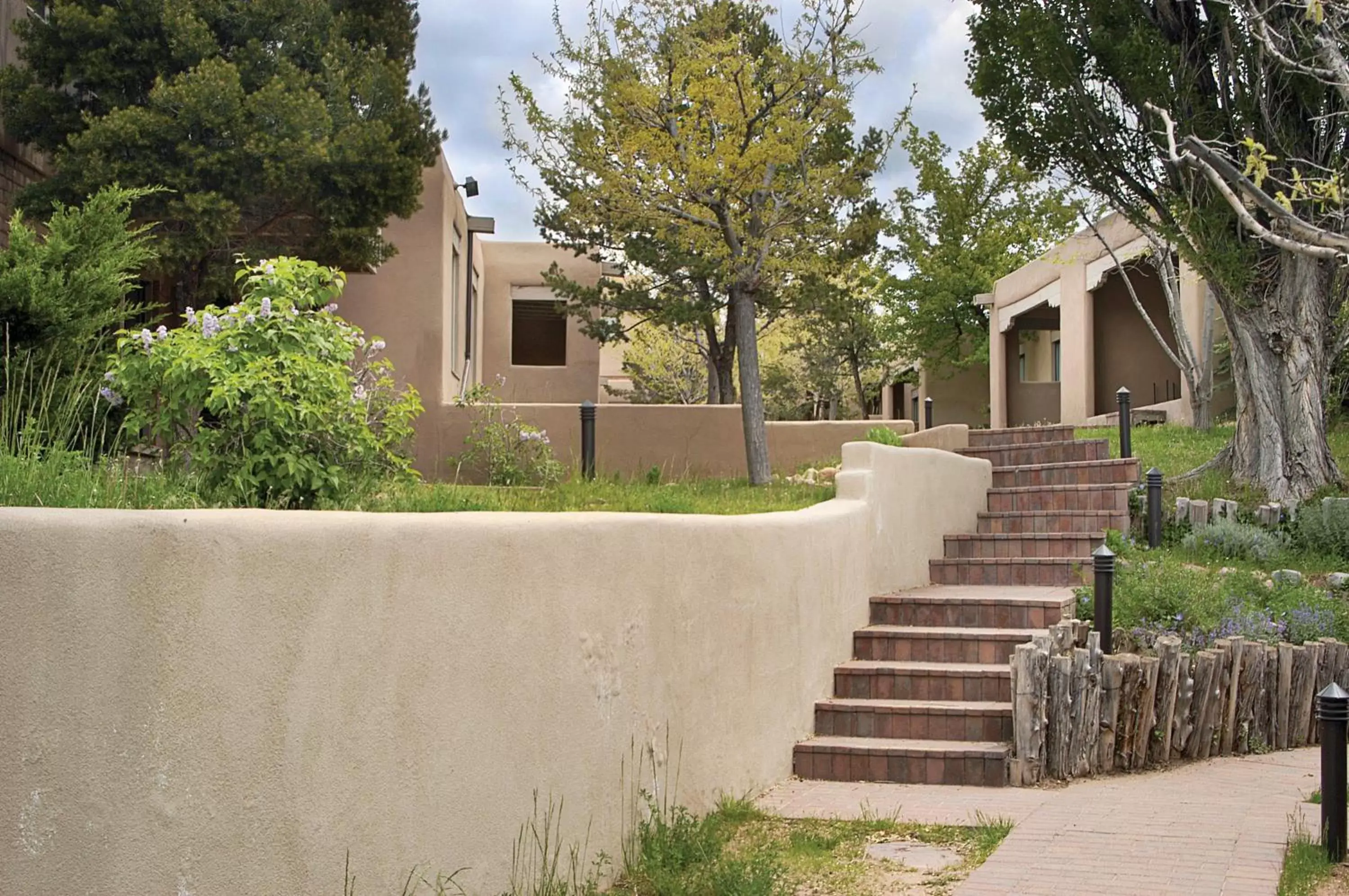 Facade/entrance in Fort Marcy Suites by All Seasons Resort Lodging Facade/entrance in Fort Marcy Suites by All Seasons Resort Lodging