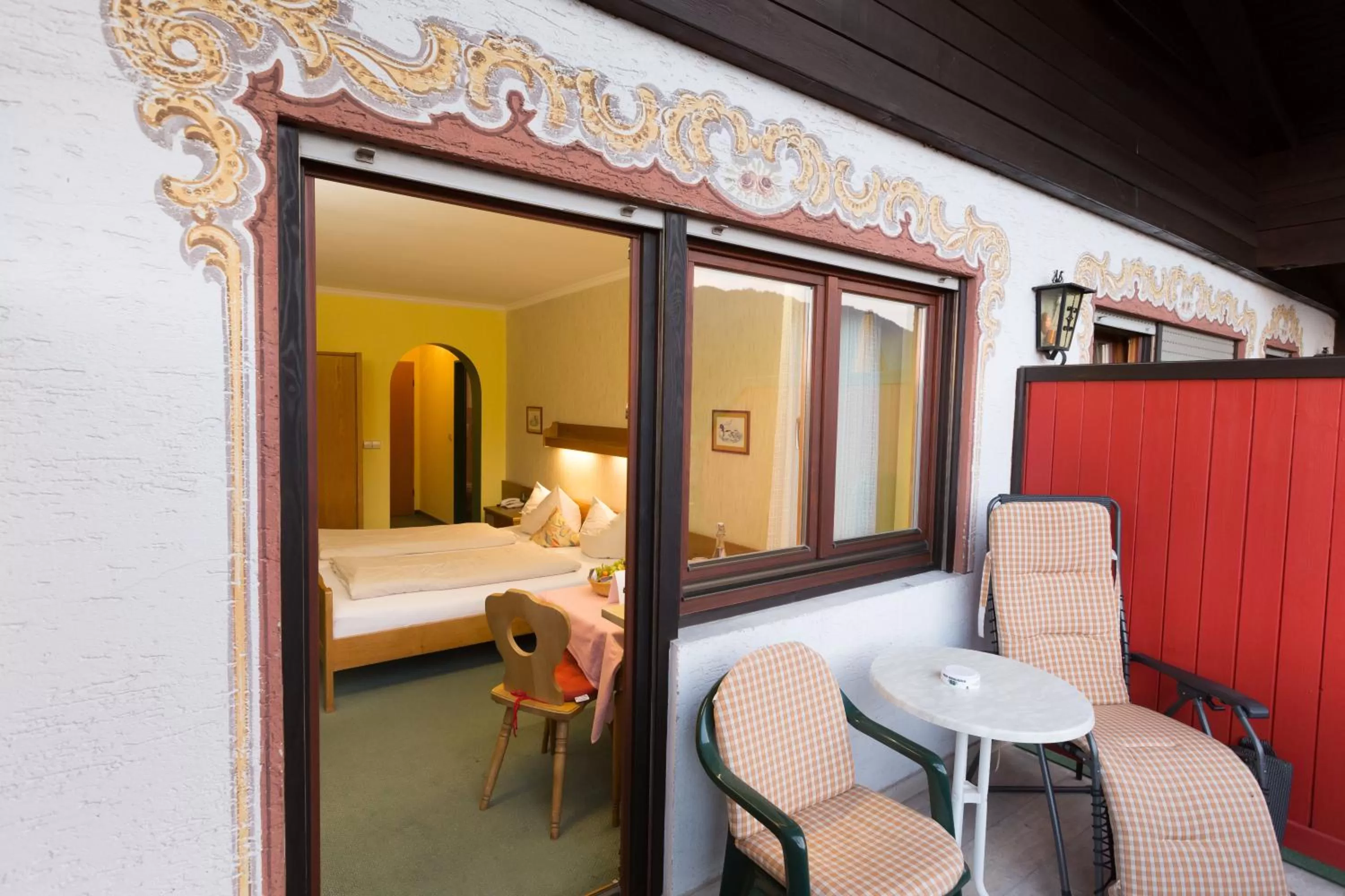 Balcony/Terrace, Bed in Hotel Sonnleiten