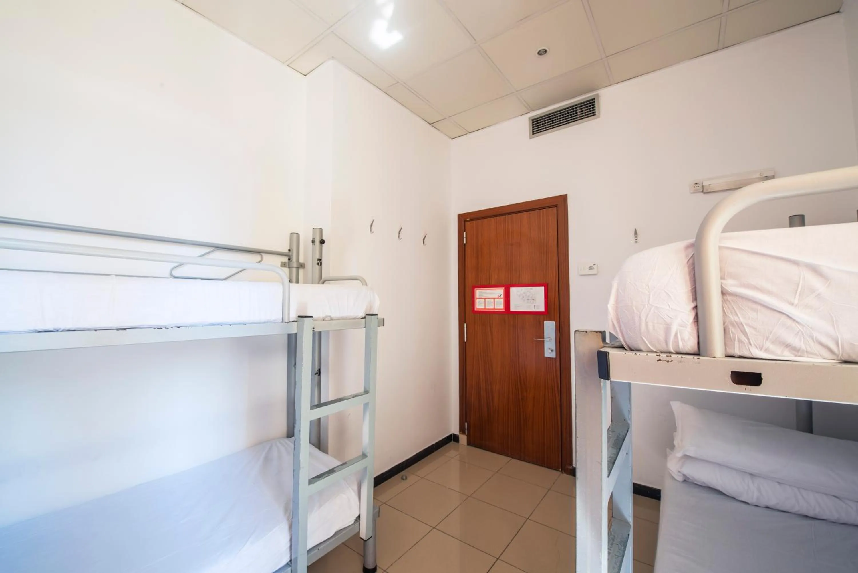 bunk bed, Bed in Safestay Barcelona Passeig de Gràcia