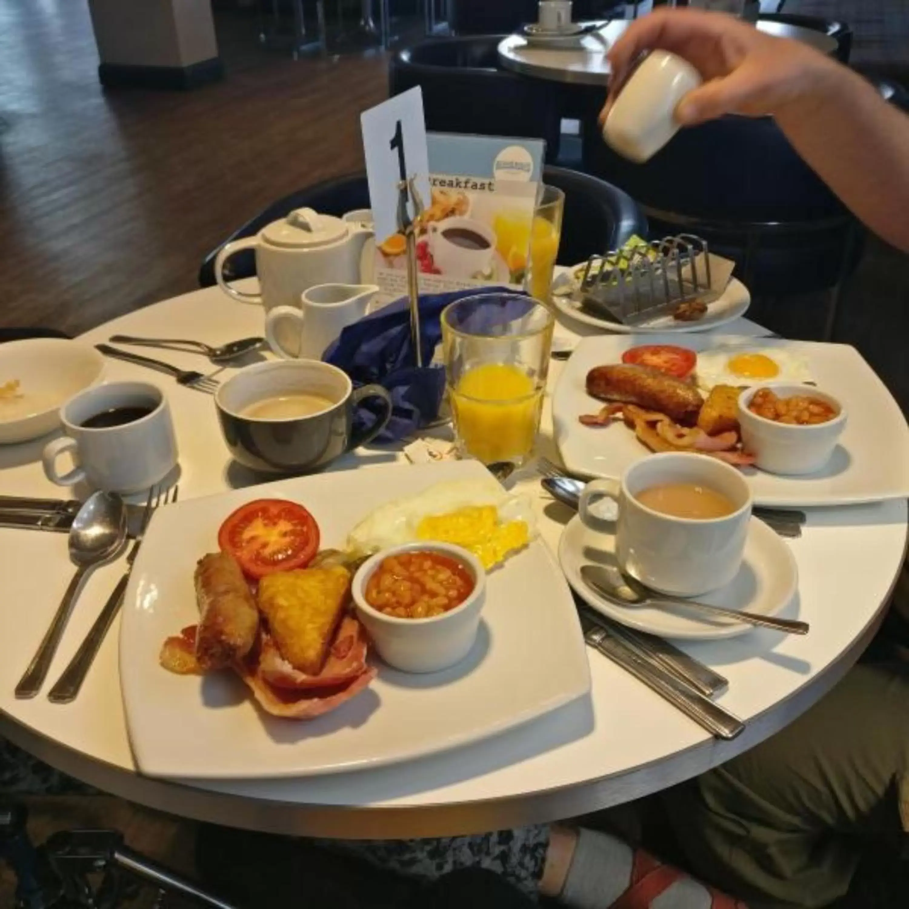 Breakfast in Legends Hotel