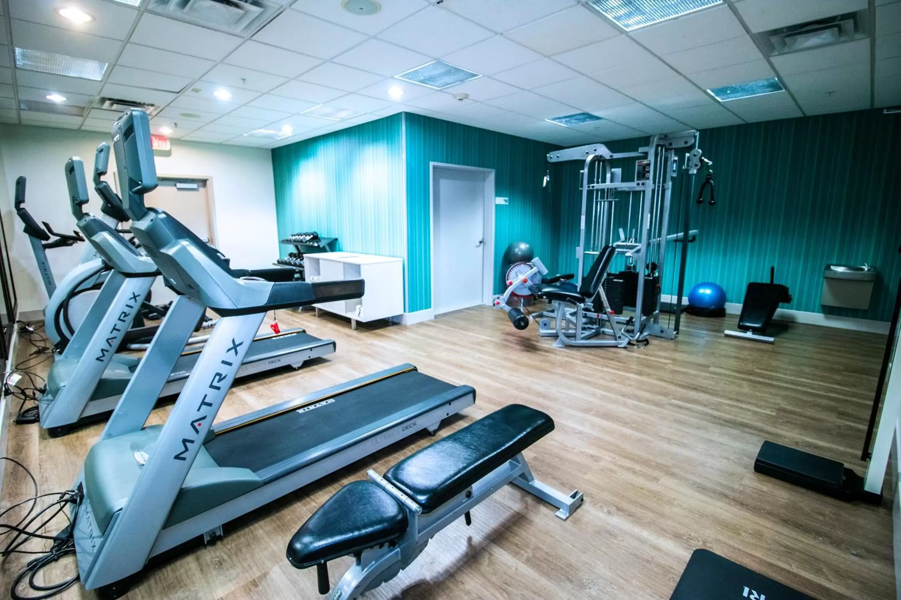 Spa and wellness centre/facilities, Fitness Center/Facilities in Holiday Inn Express Hotel & Suites Baton Rouge -Port Allen, an IHG Hotel