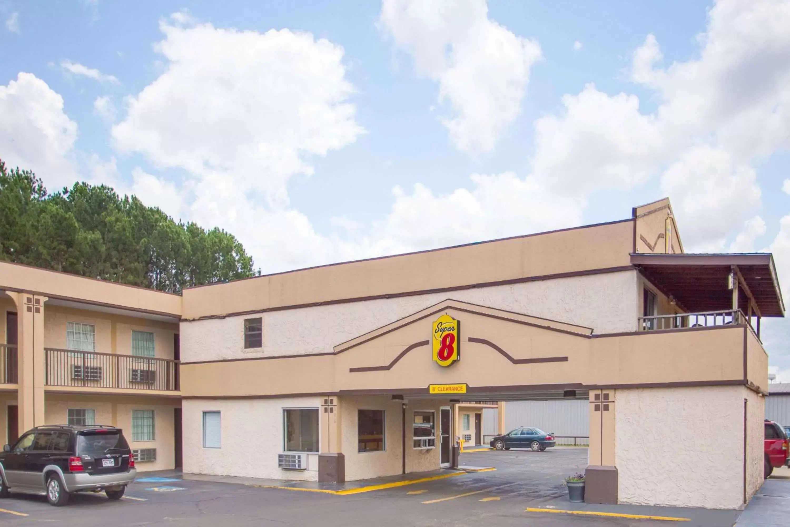 Property building in Super 8 by Wyndham Monticello AR Property building in Super 8 by Wyndham Monticello AR