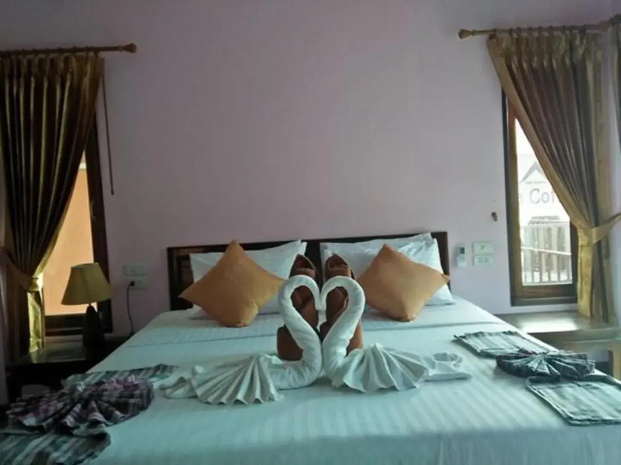 Bed in Lanta Cottage