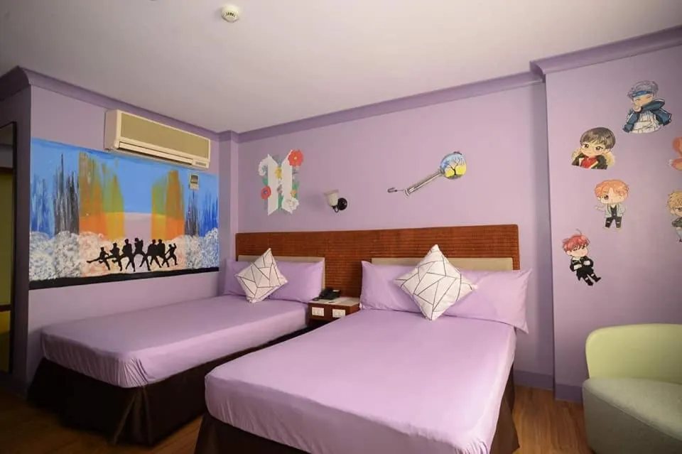 Bed in The Golden Pine Hotel