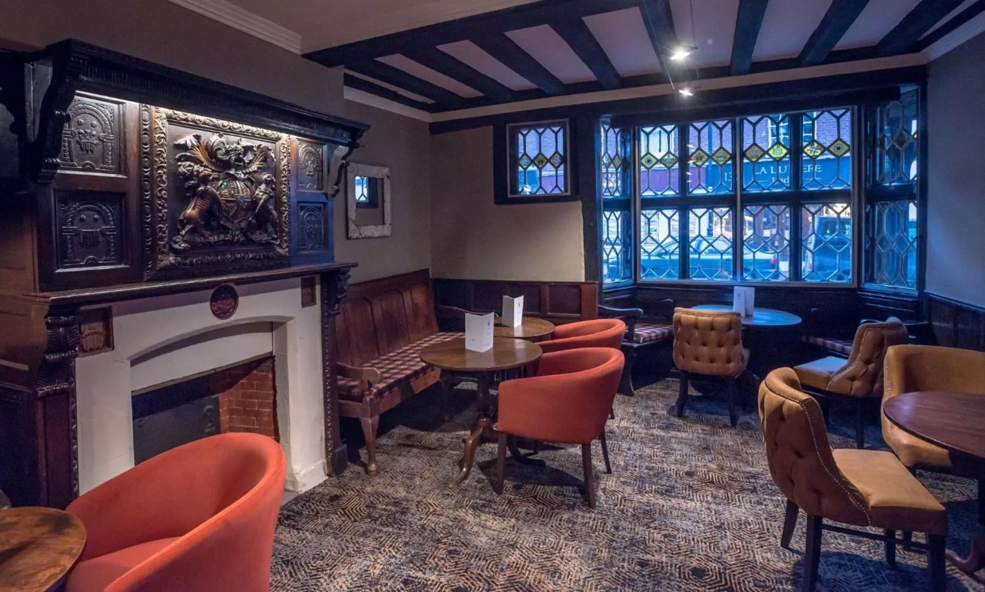 Lounge or bar in The Feathers Hotel